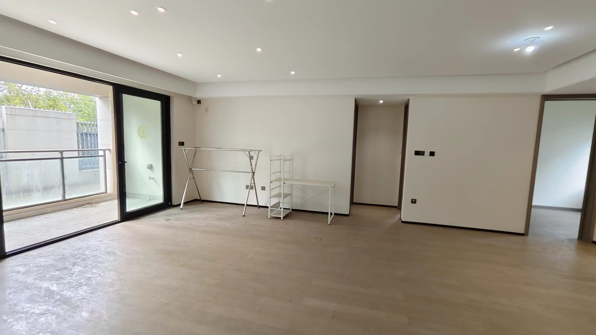 万科翡翠公园 3室1厅2卫 124.32m&sup2;
