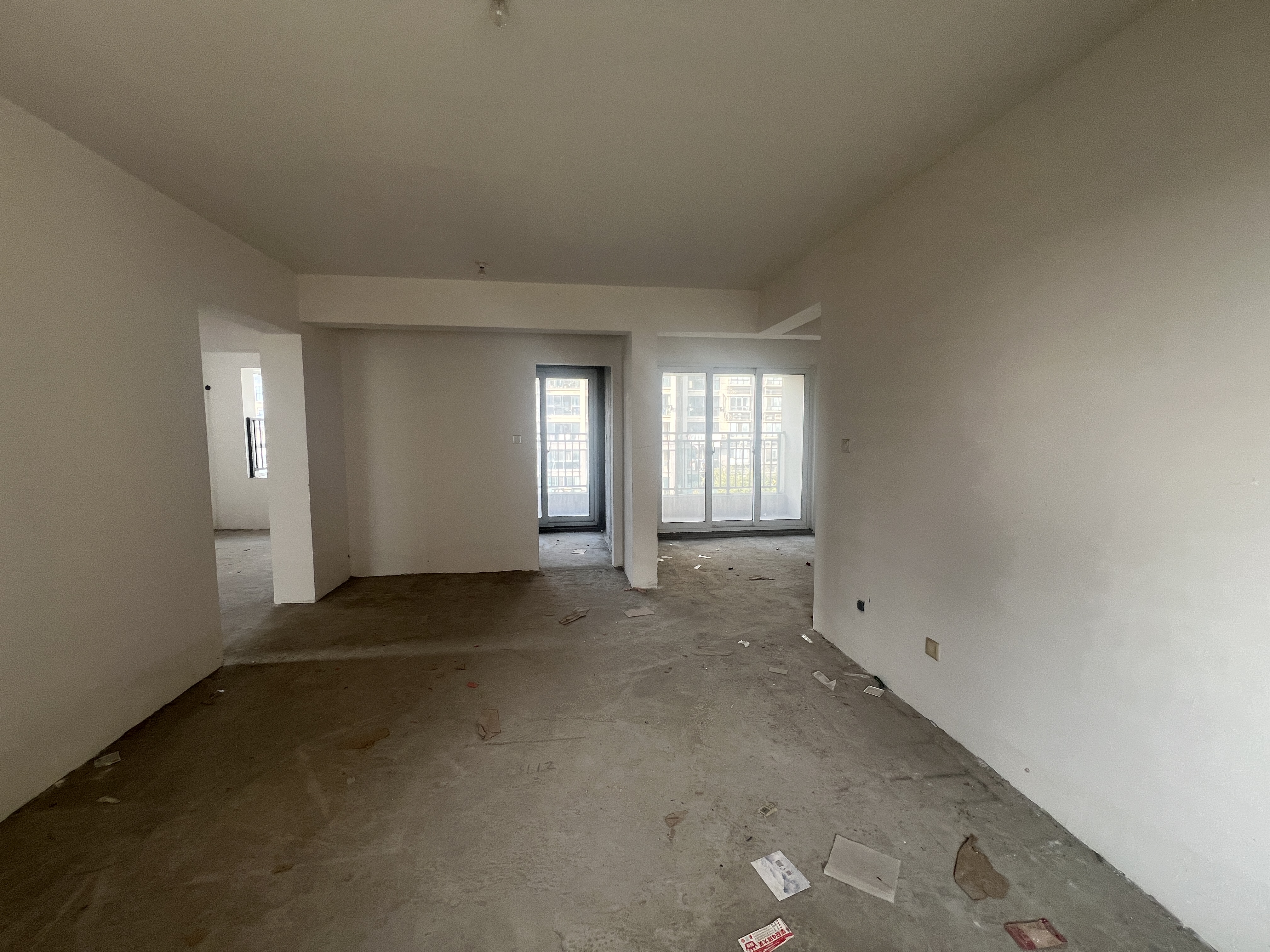 中实锦绣园 3室2厅1卫 107.47m²