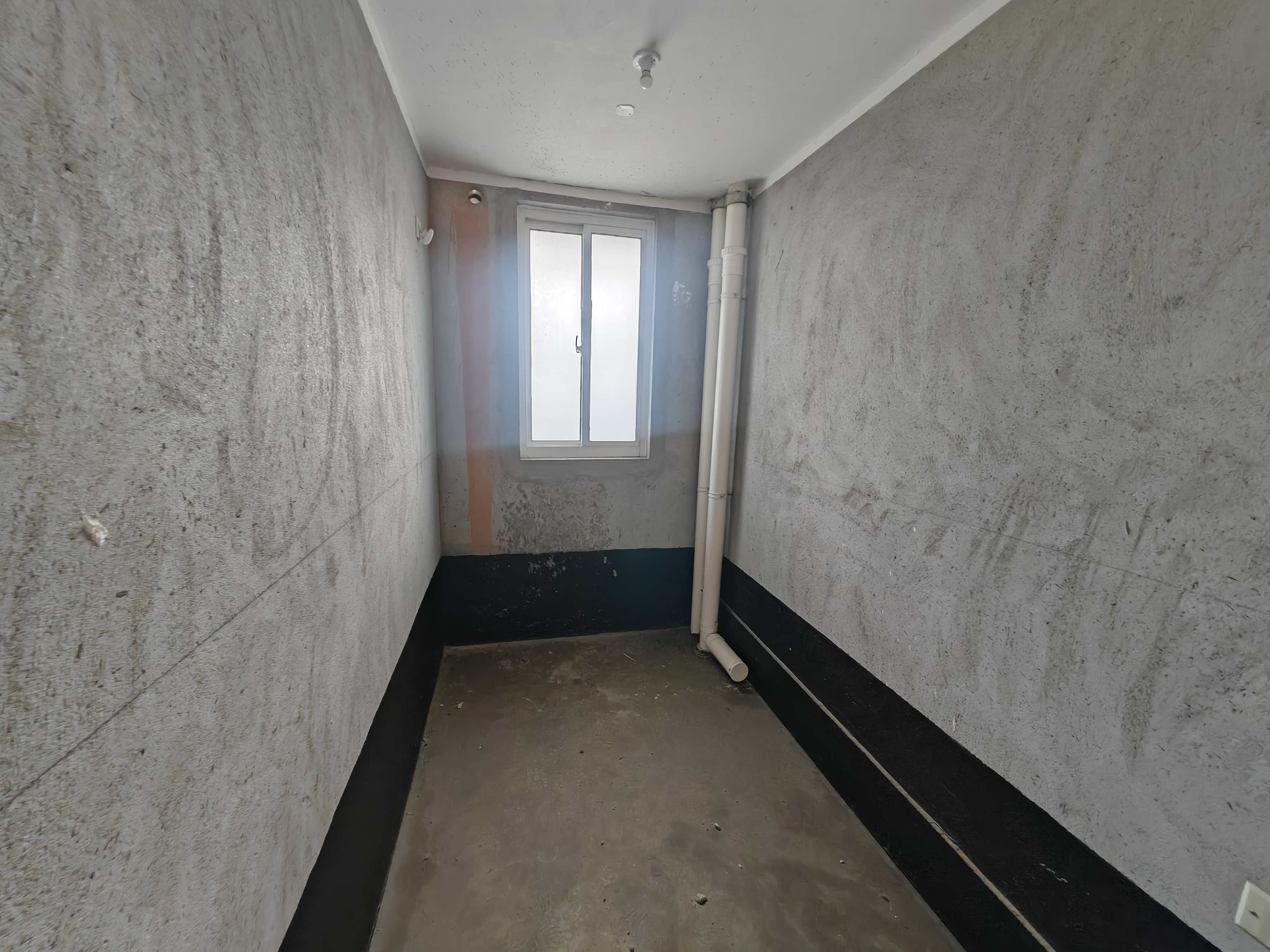 湖滨华庭 5室2厅2卫 196m&sup2;