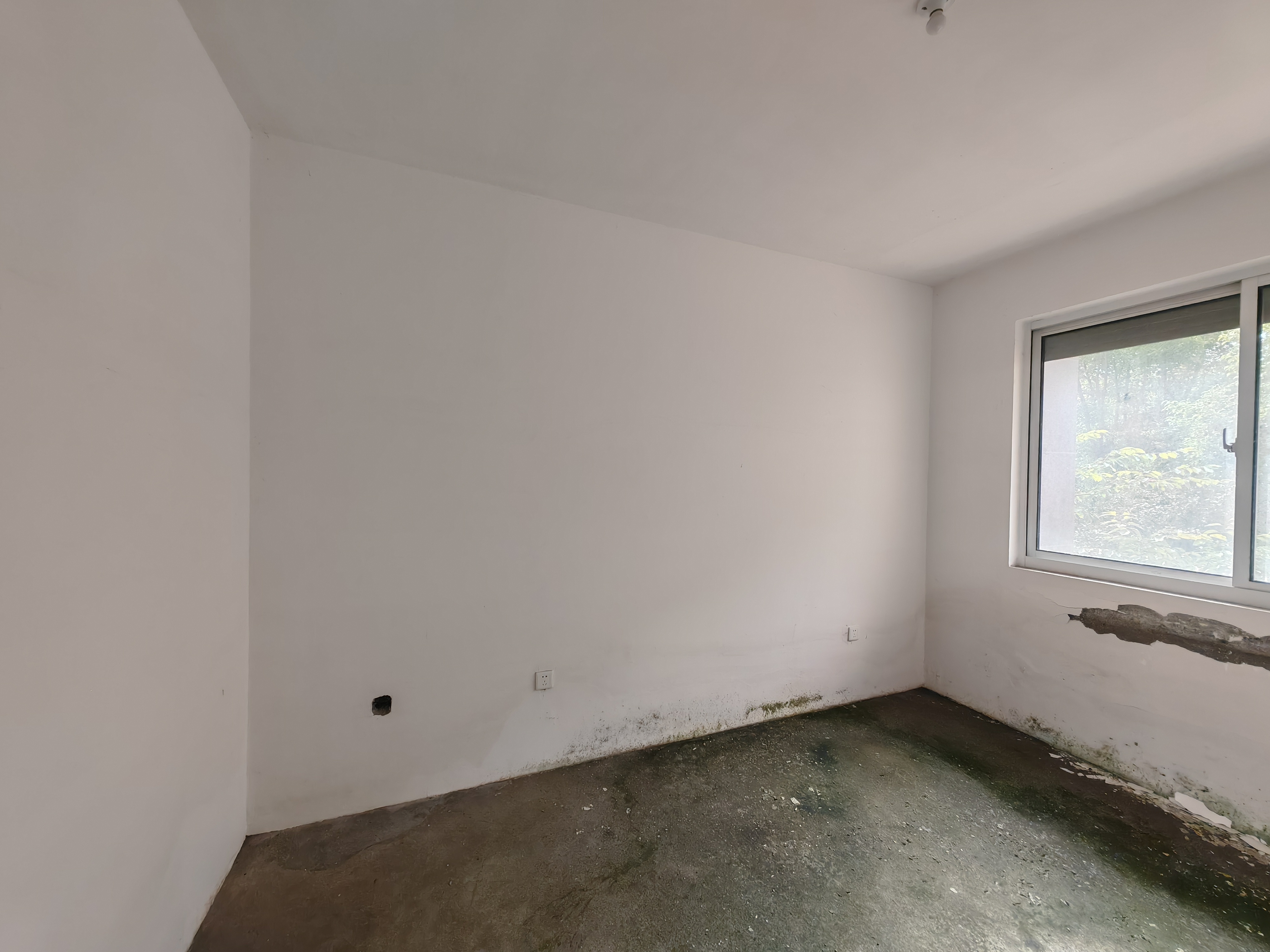 湖滨华庭 5室2厅2卫 196m&sup2;
