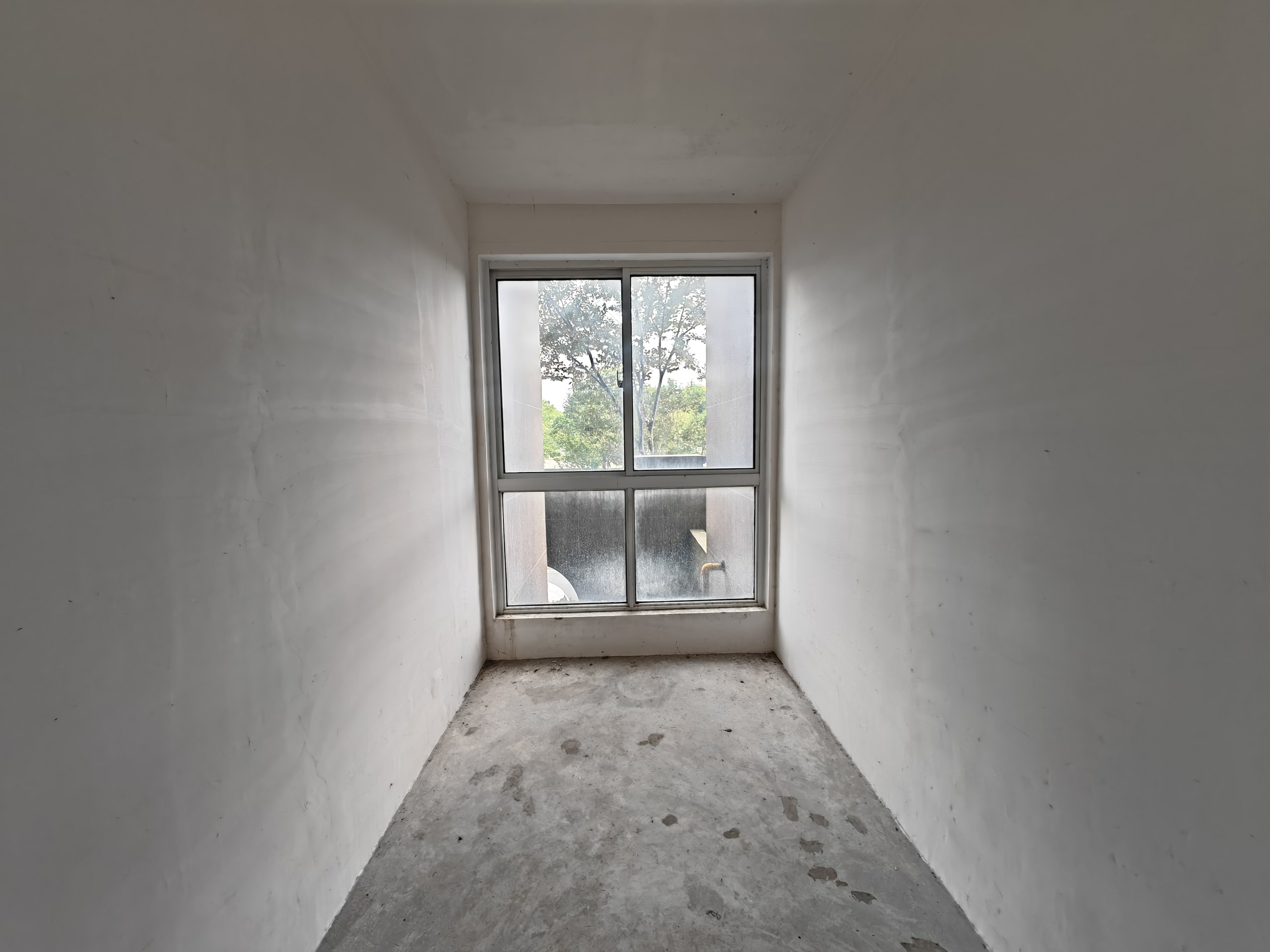 湖滨华庭 5室2厅2卫 196m&sup2;