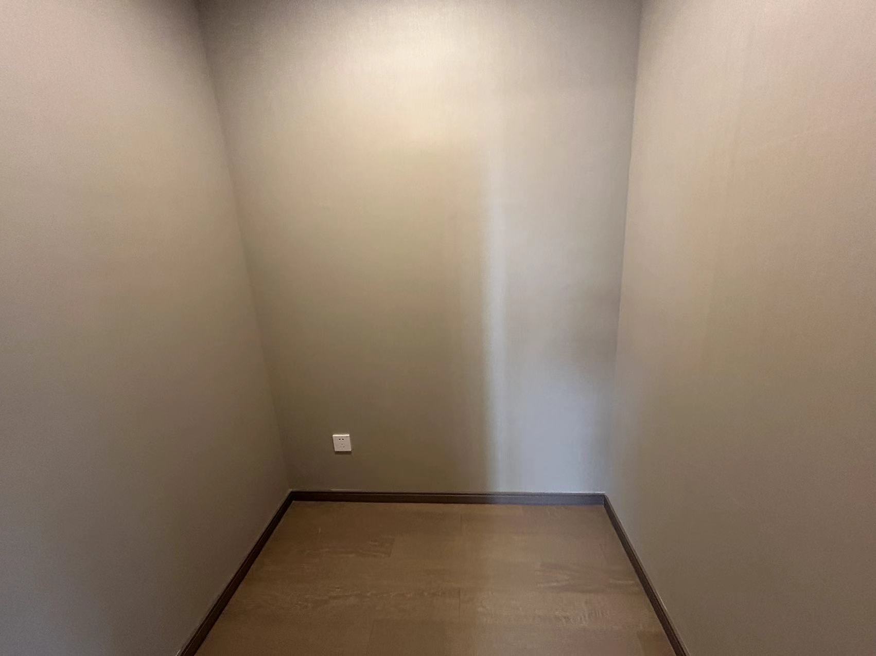 绿城&middot;诚园 4室2厅2卫 159m&sup2;