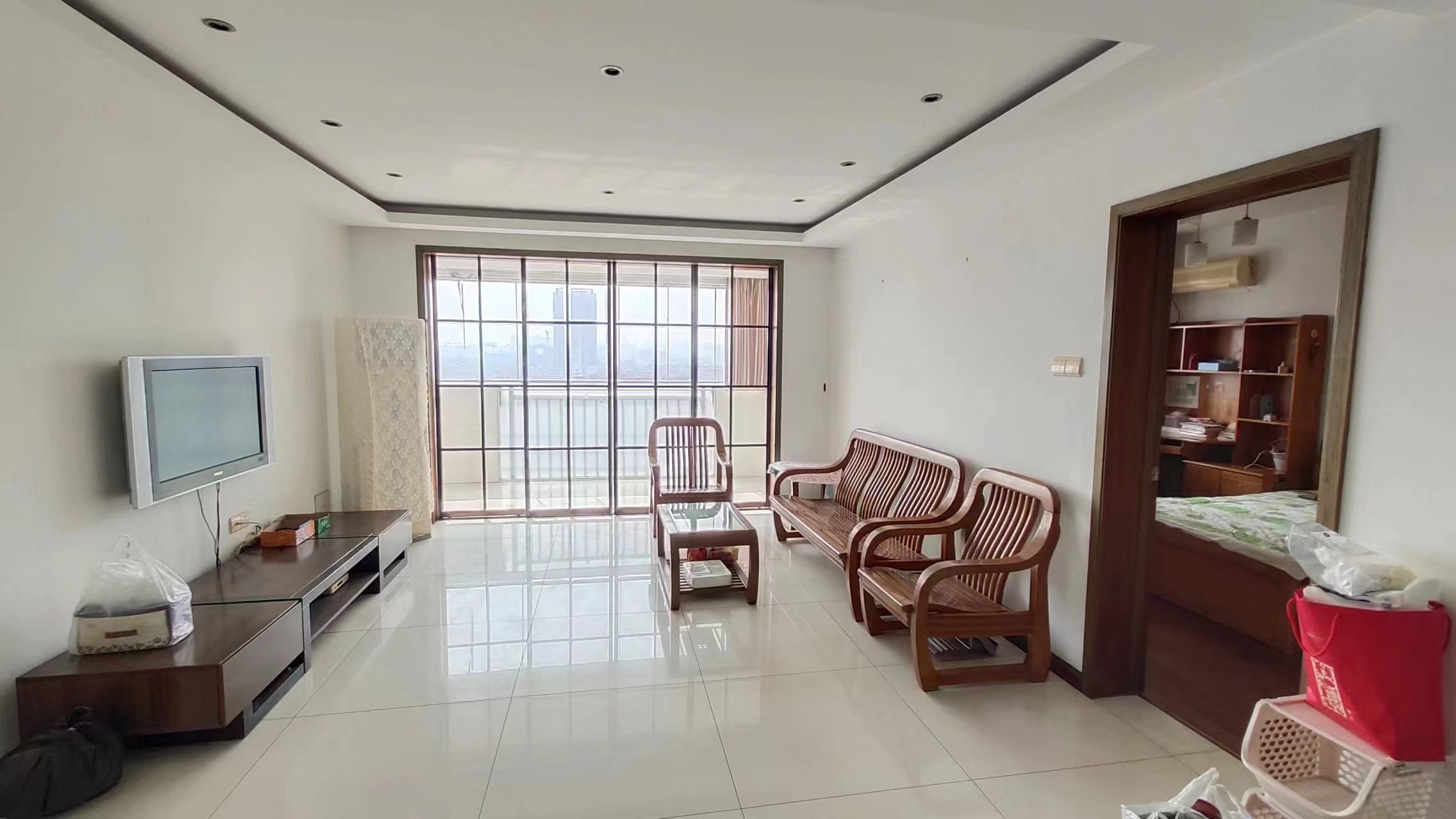 德民花苑东区 3室2厅1卫 145m&sup2;