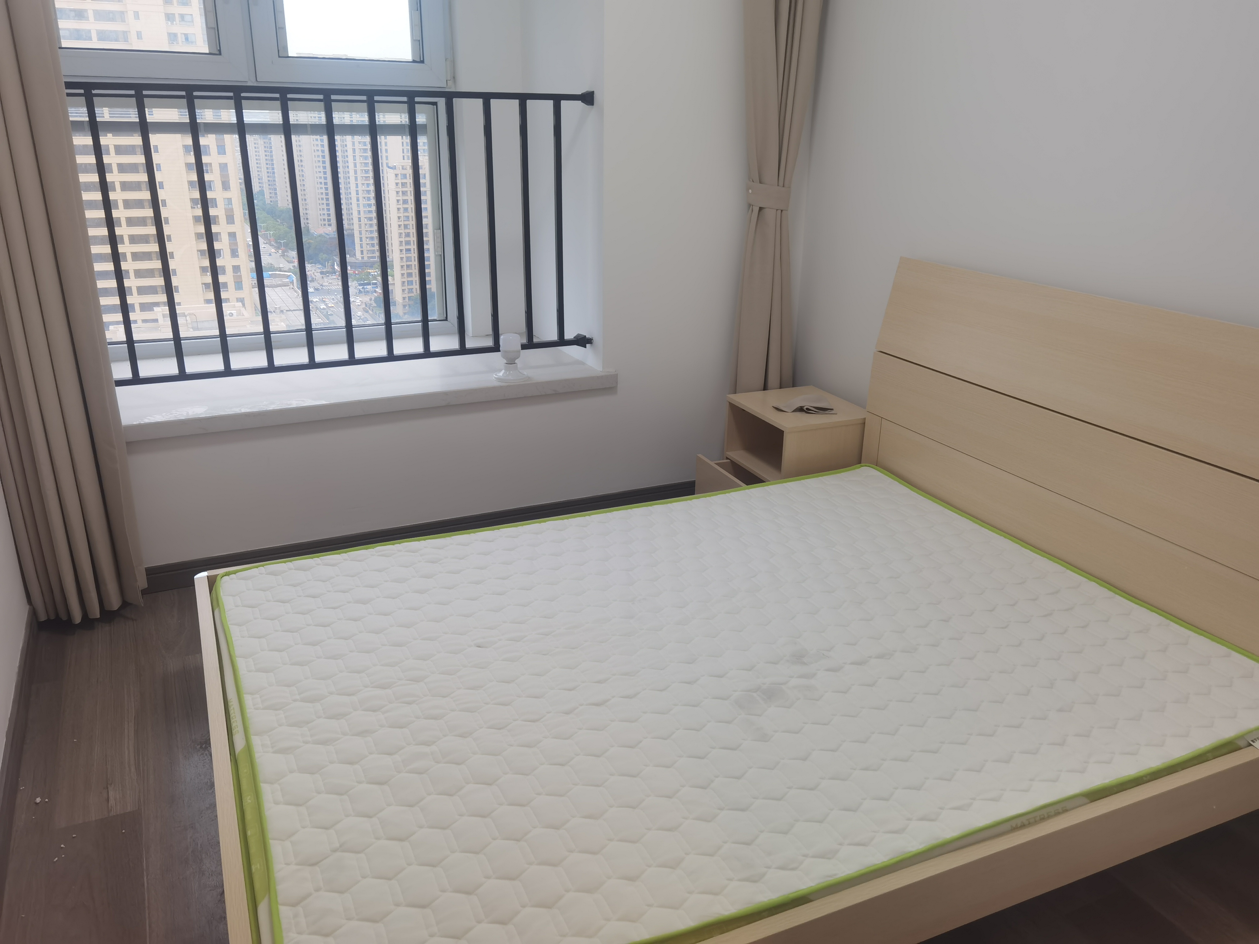 世茂云锦(九龙庭广场) 3室2厅1卫 90m&sup2;