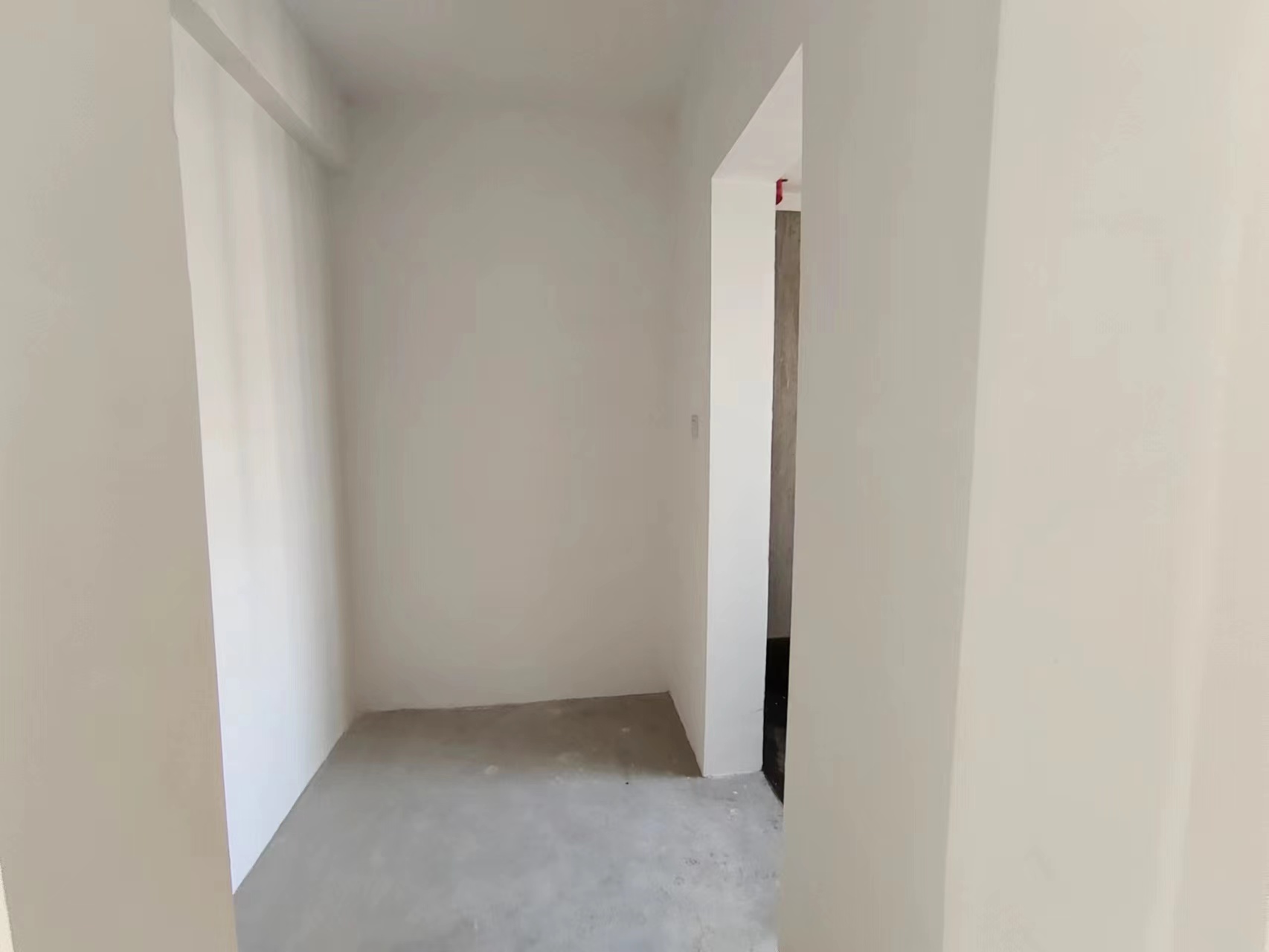 皇家花园北区 3室2厅2卫 142.49m&sup2;