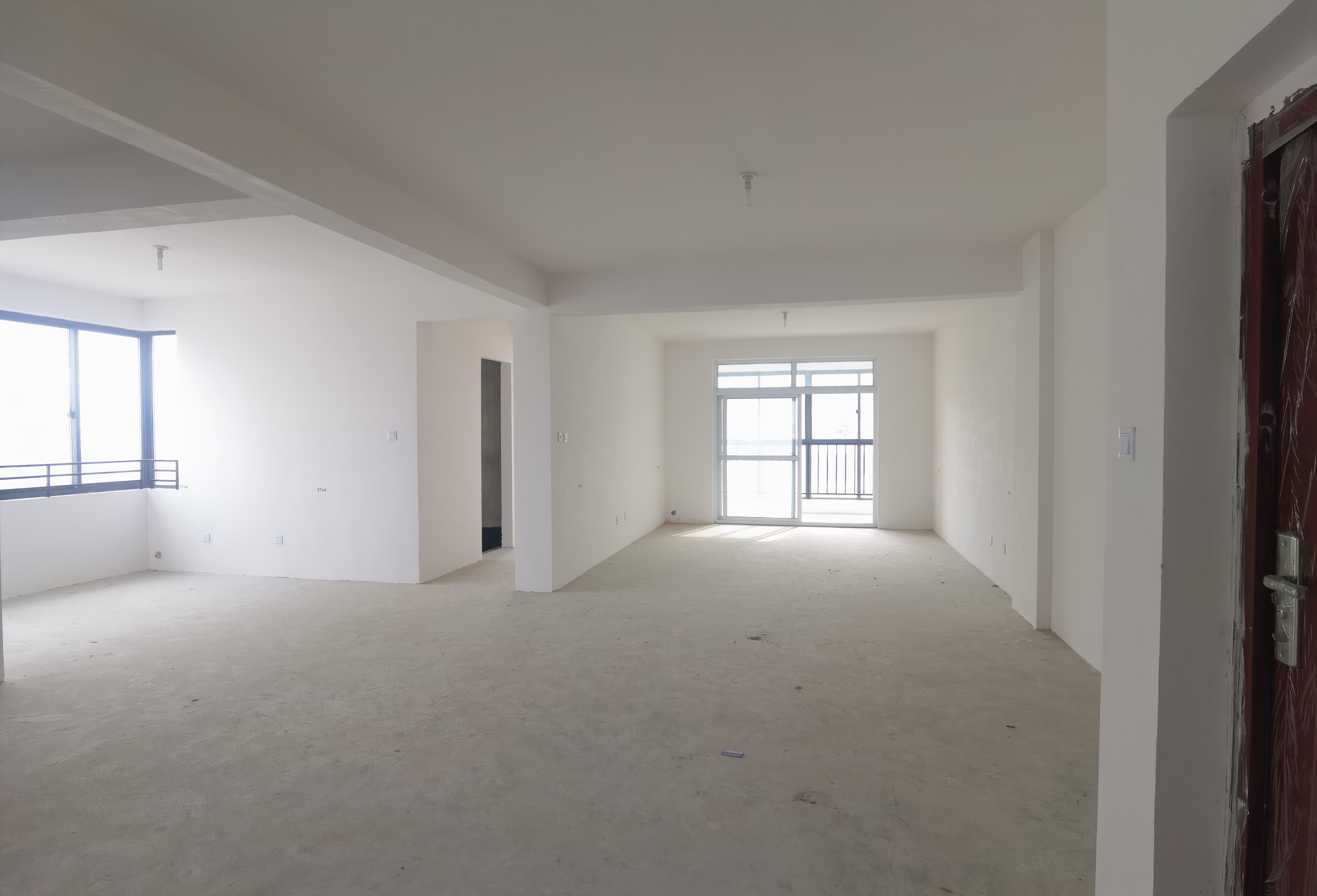 盛鑫&middot;南湖学府 4室2厅2卫 132.57m&sup2;