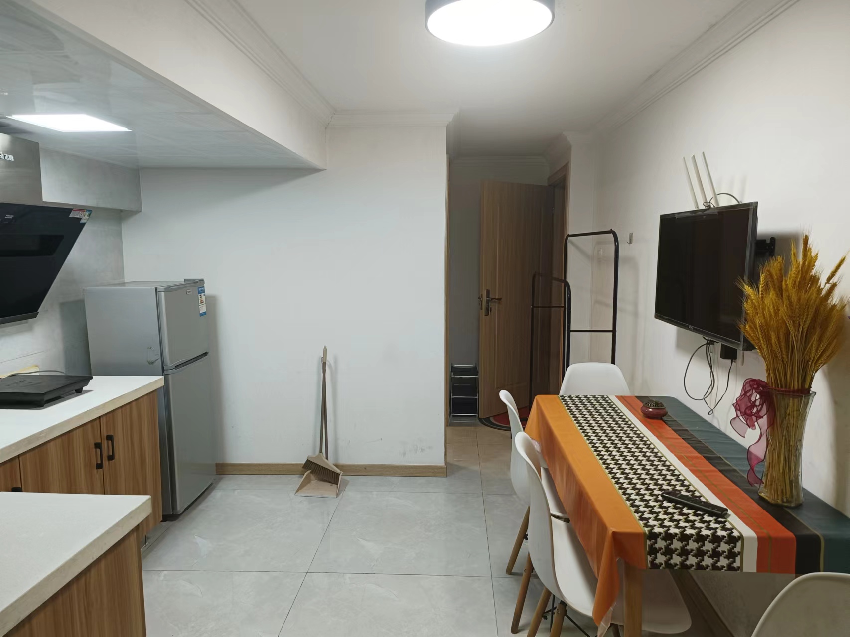唐人公寓 1室1厅1卫 38m²