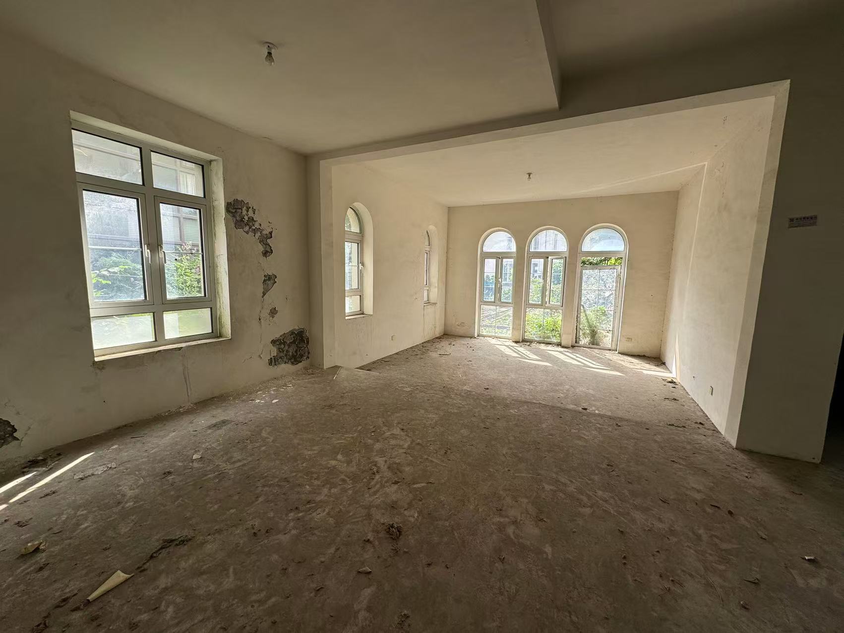 顺发御园 5室2厅5卫 539.38m²