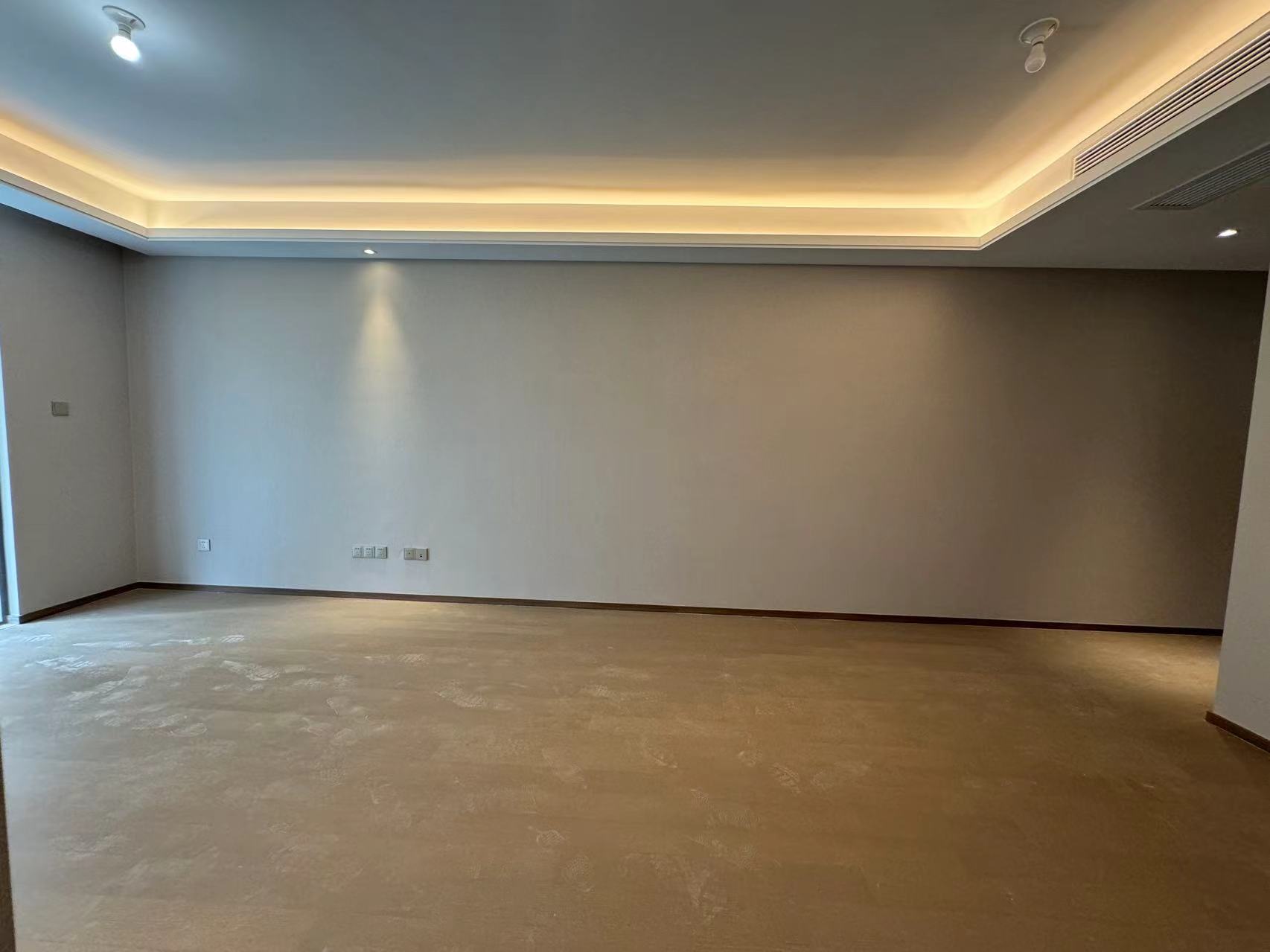 长泰滨河国际 3室2厅2卫 238.49m²