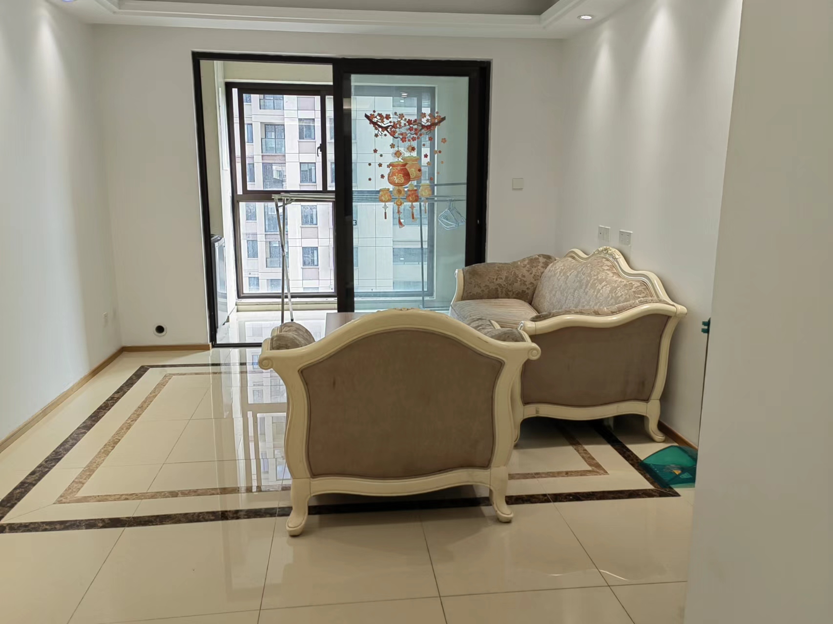 云樾东方 3室2厅1卫 95m²
