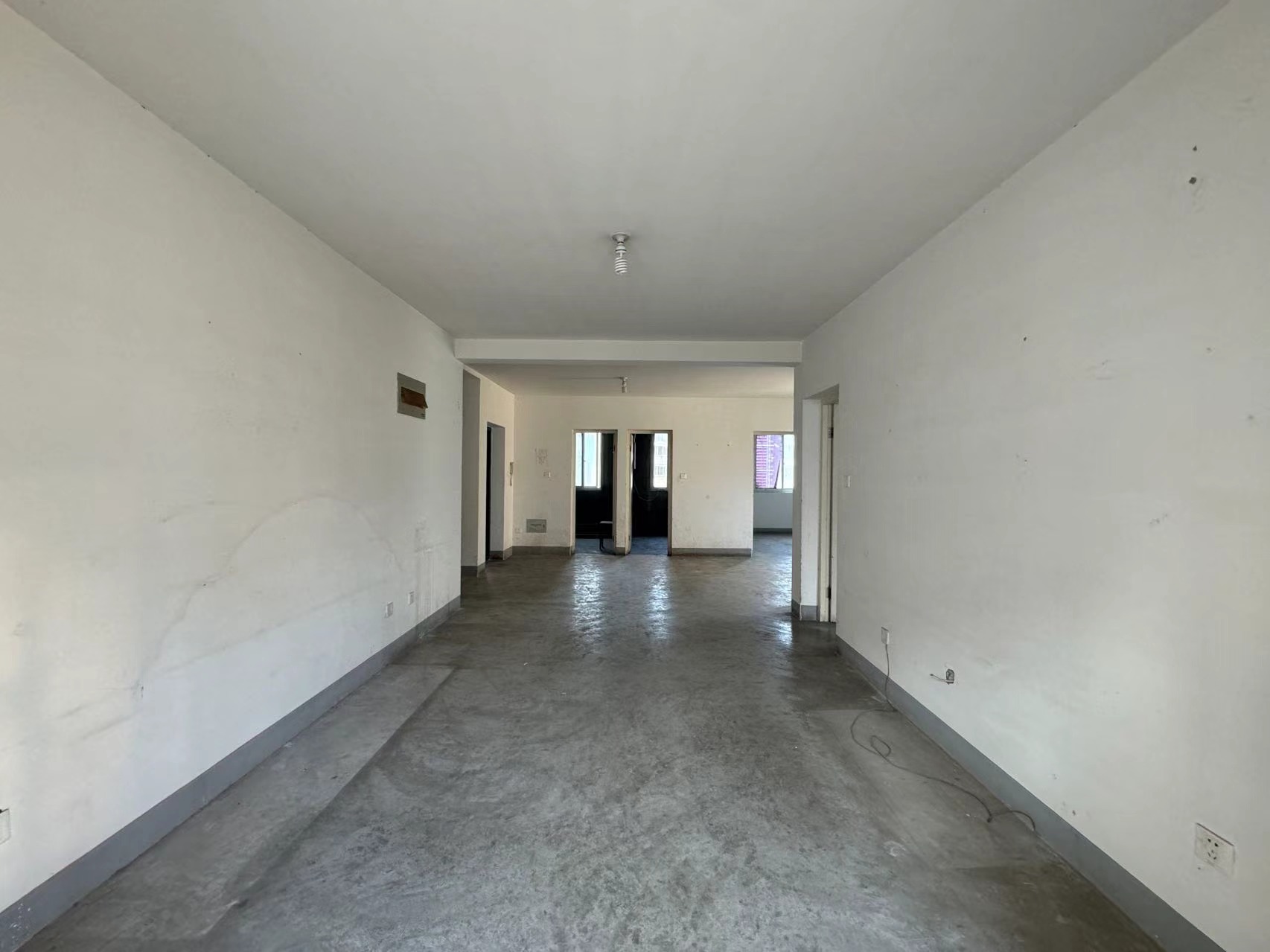 永和佳苑东区 2室2厅1卫 98m²