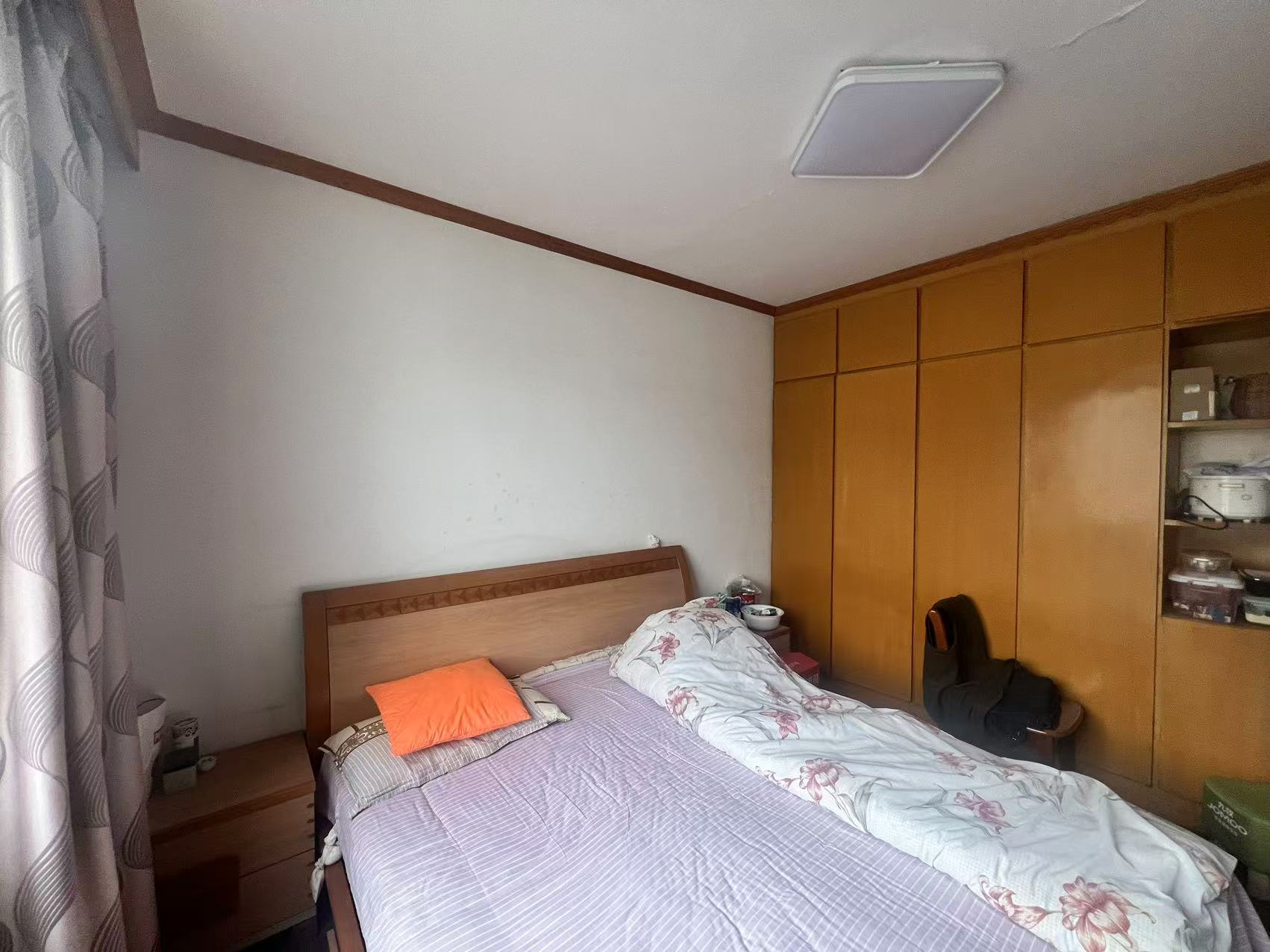 北濠桥东村 3室2厅1卫 83m&sup2;