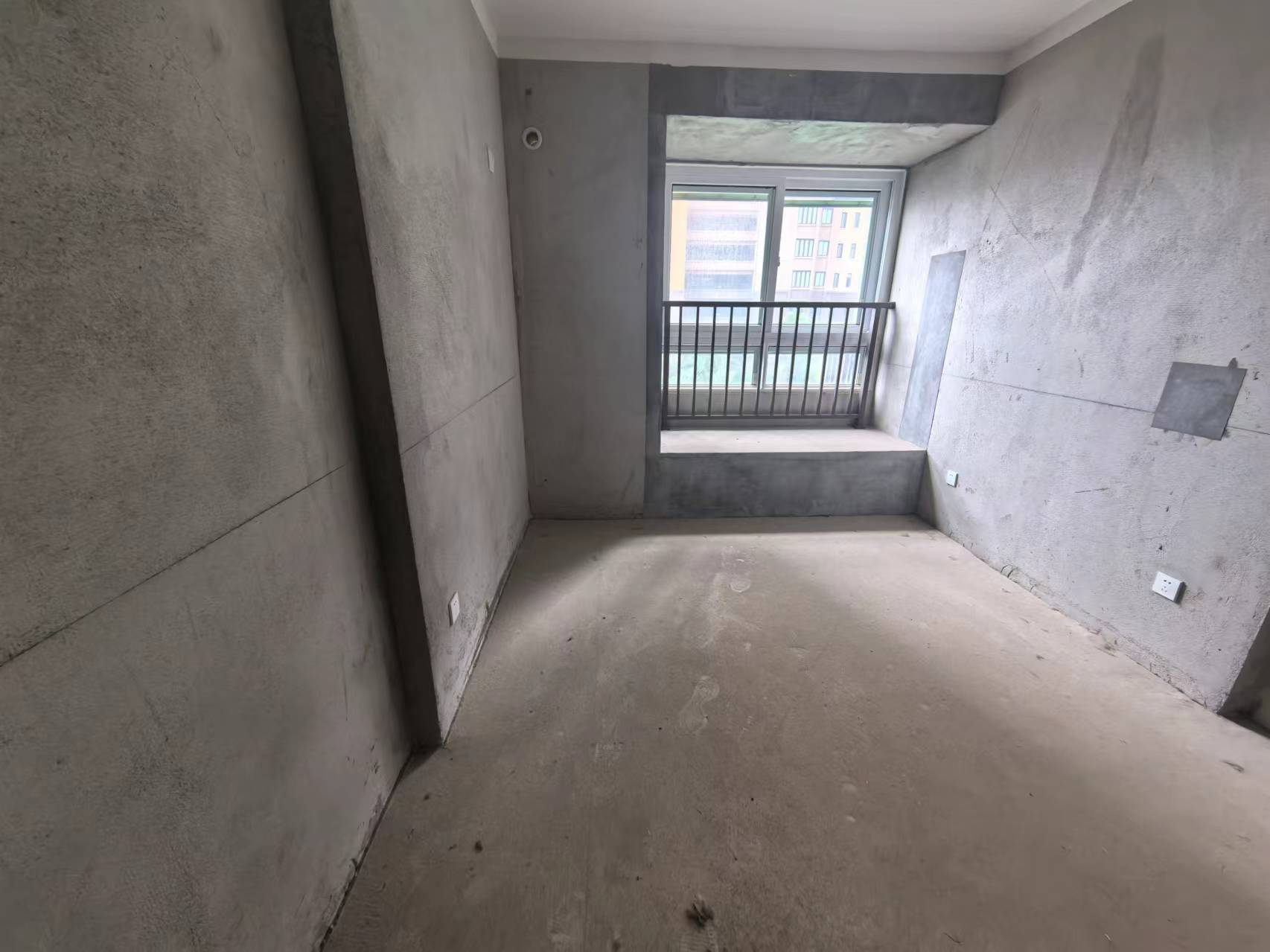 佳源都市 3室2厅1卫 98m&sup2;