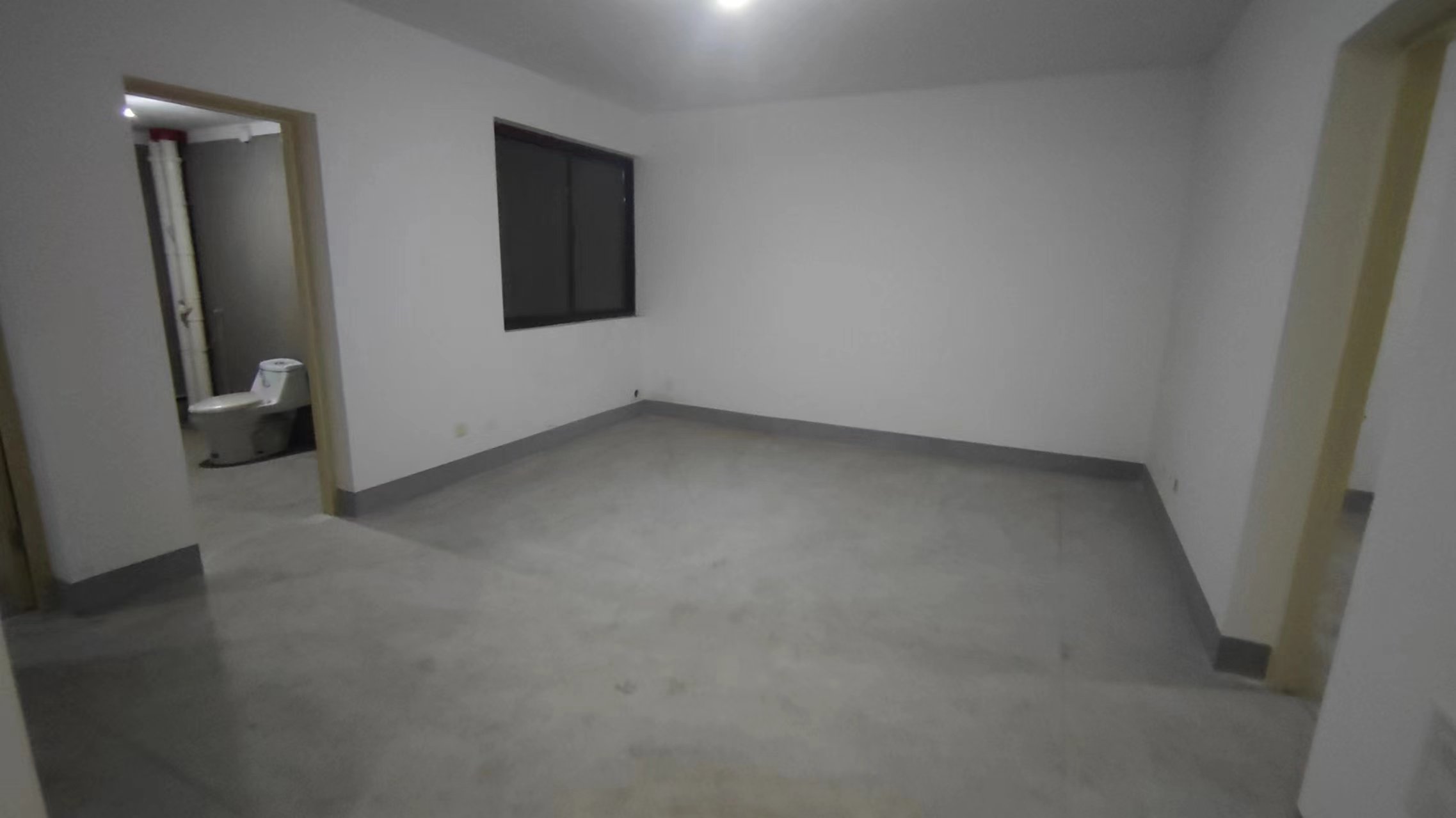外滩花苑 3室2厅1卫 115m²