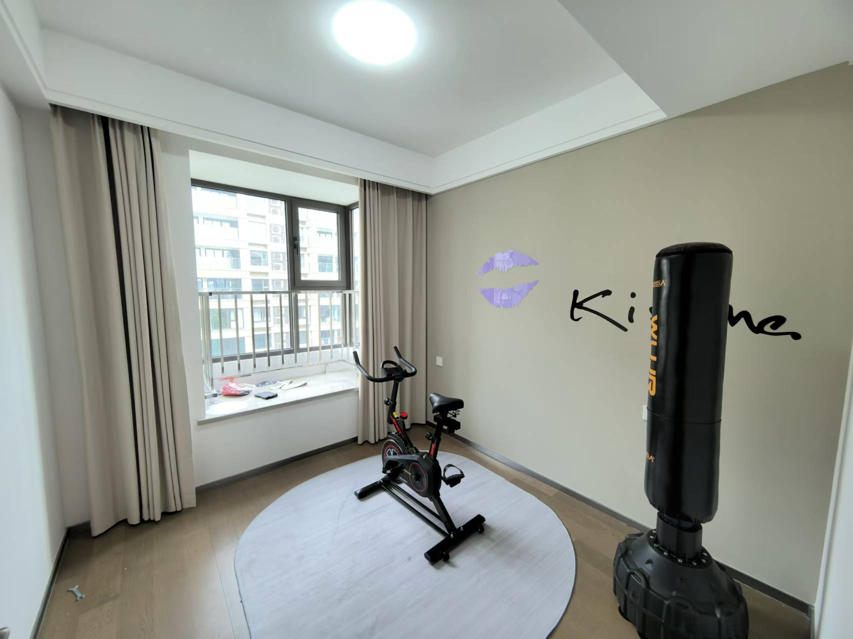 湖悦云境 4室2厅2卫 120m&sup2;