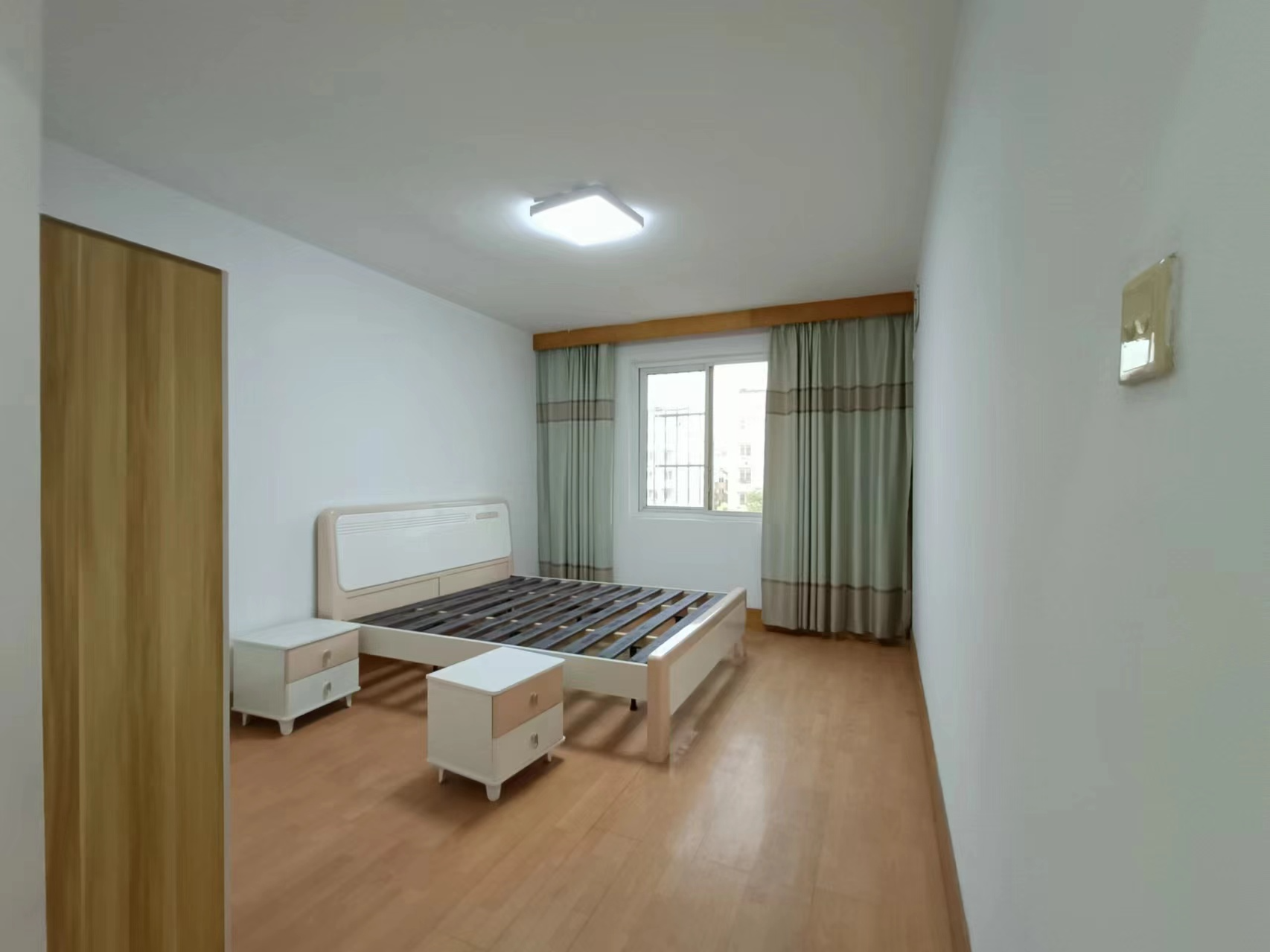 越江新村 4室2厅1卫 128m&sup2;