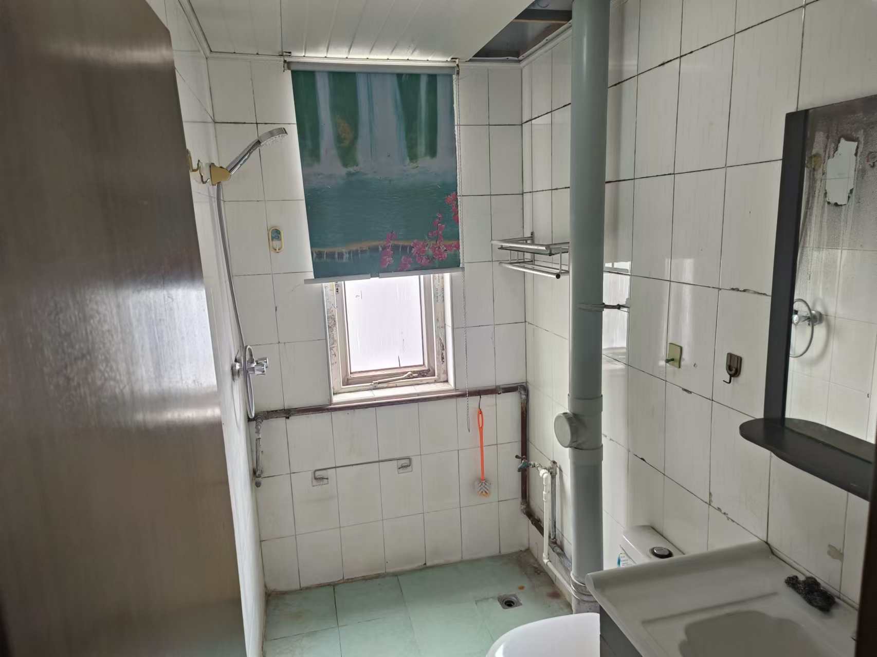 曙光社区 2室2厅1卫 60m²