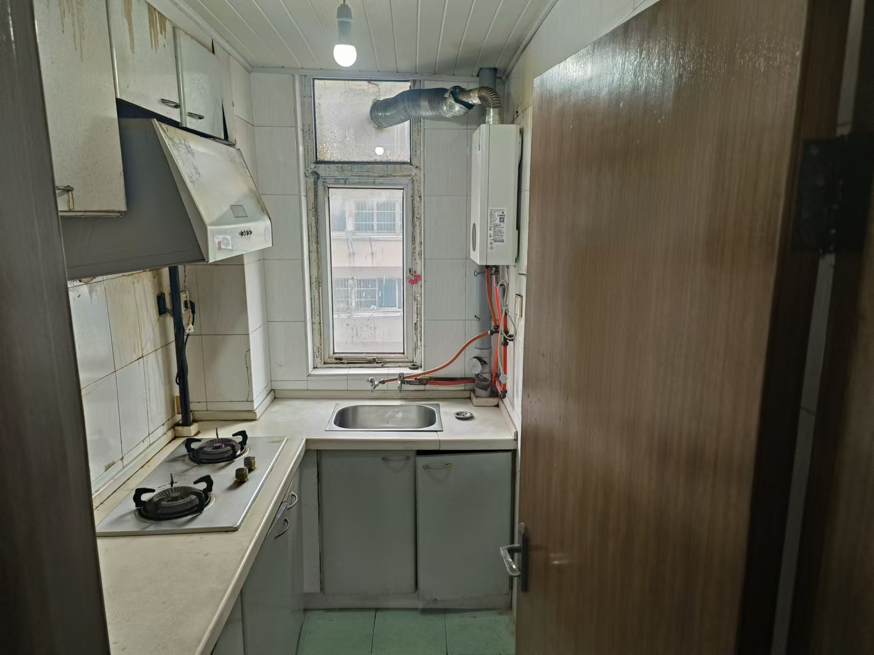 曙光社区 2室2厅1卫 60m²