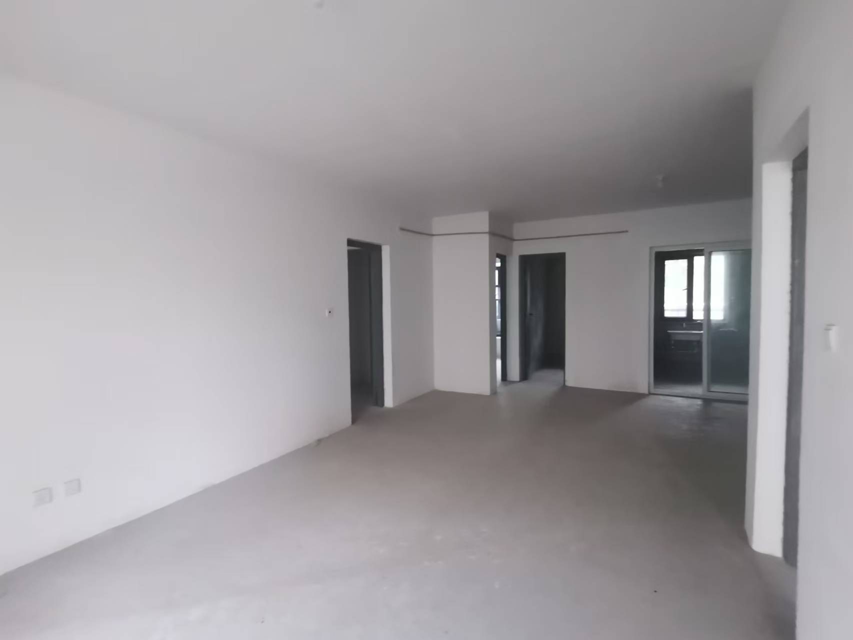 越江新村 3室2厅2卫 123m&sup2;