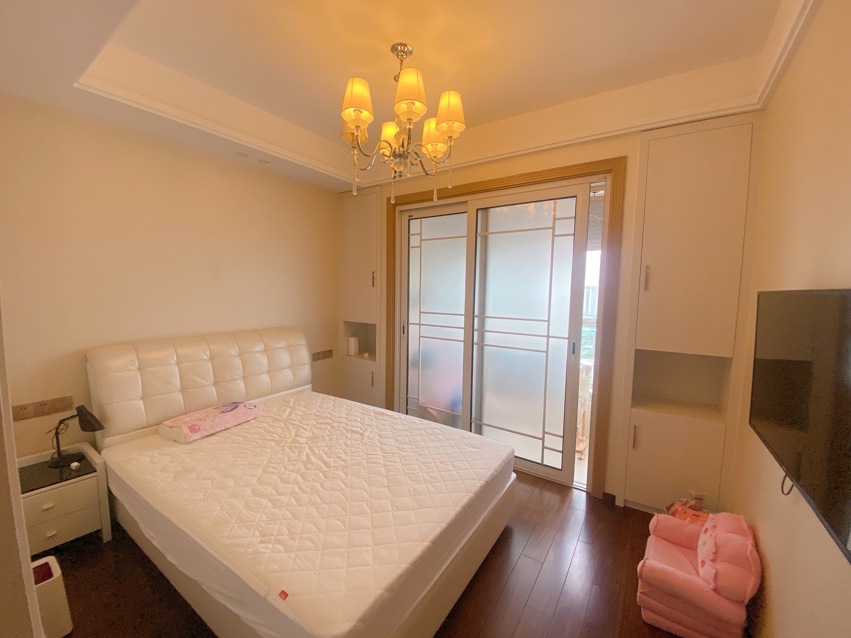 中南世纪花城二期 4室2厅2卫 155m&sup2;