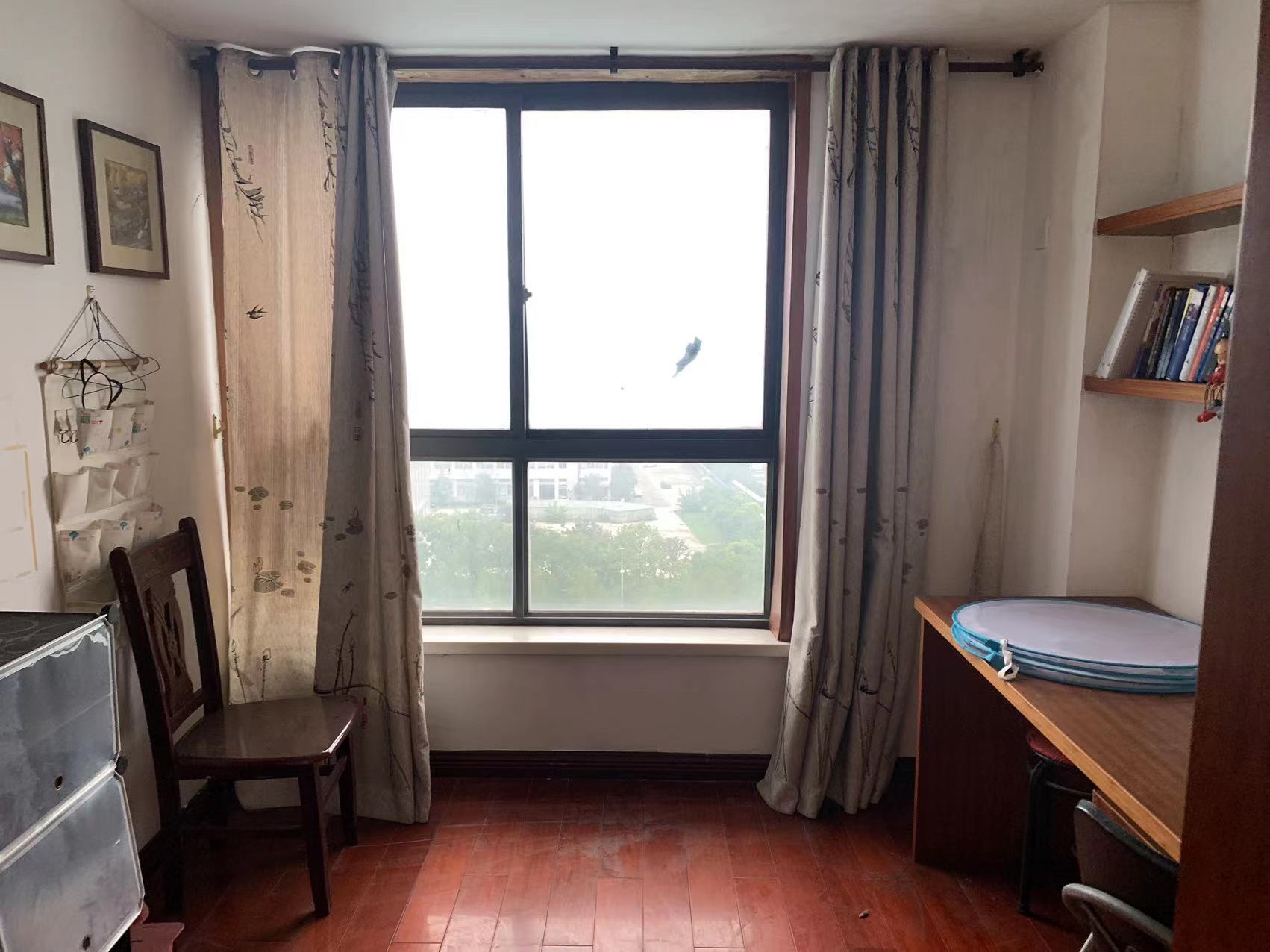 万通城 3室2厅1卫 98.37m&sup2;