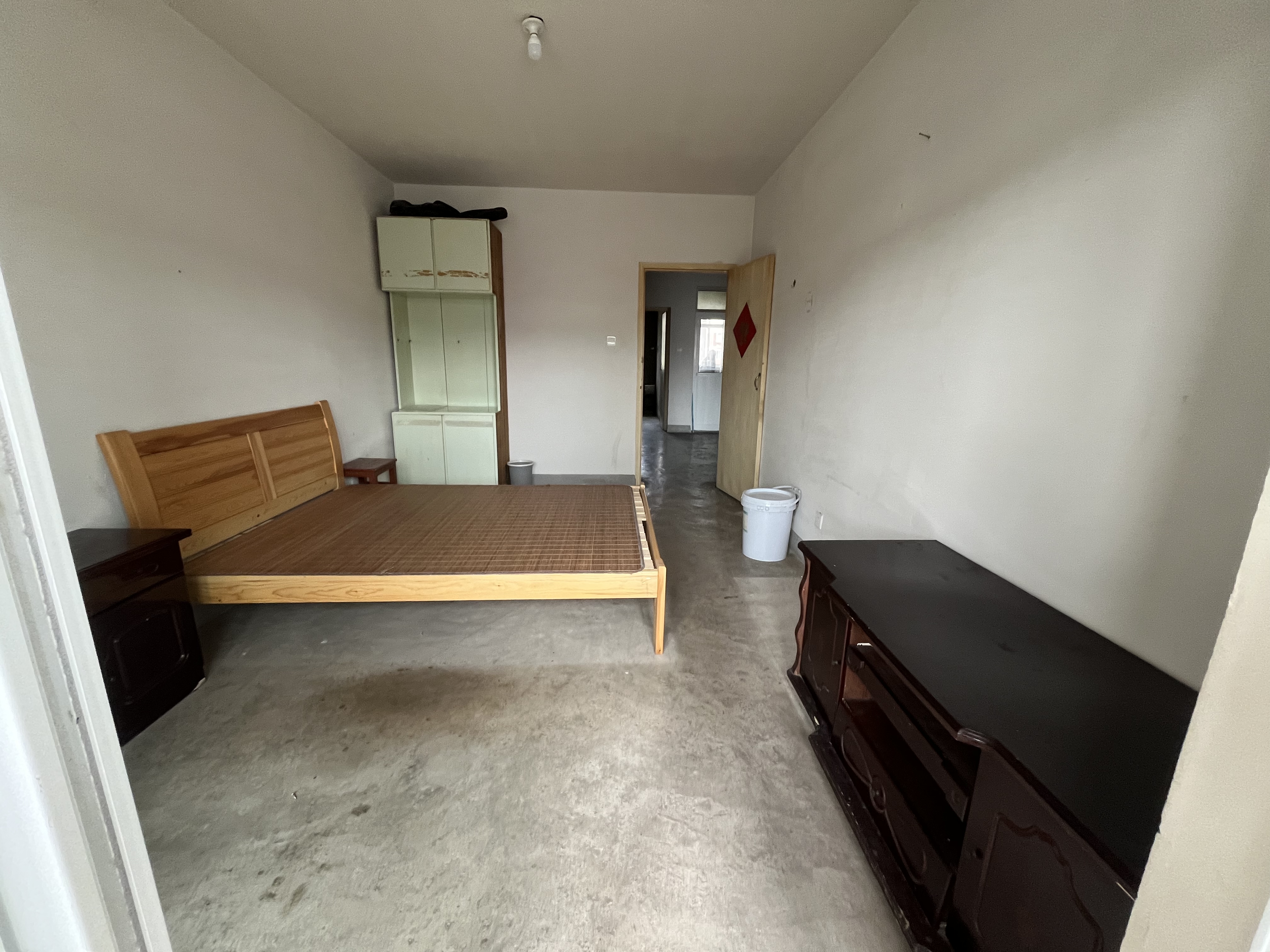 新港花苑 2室1厅1卫 86m&sup2;