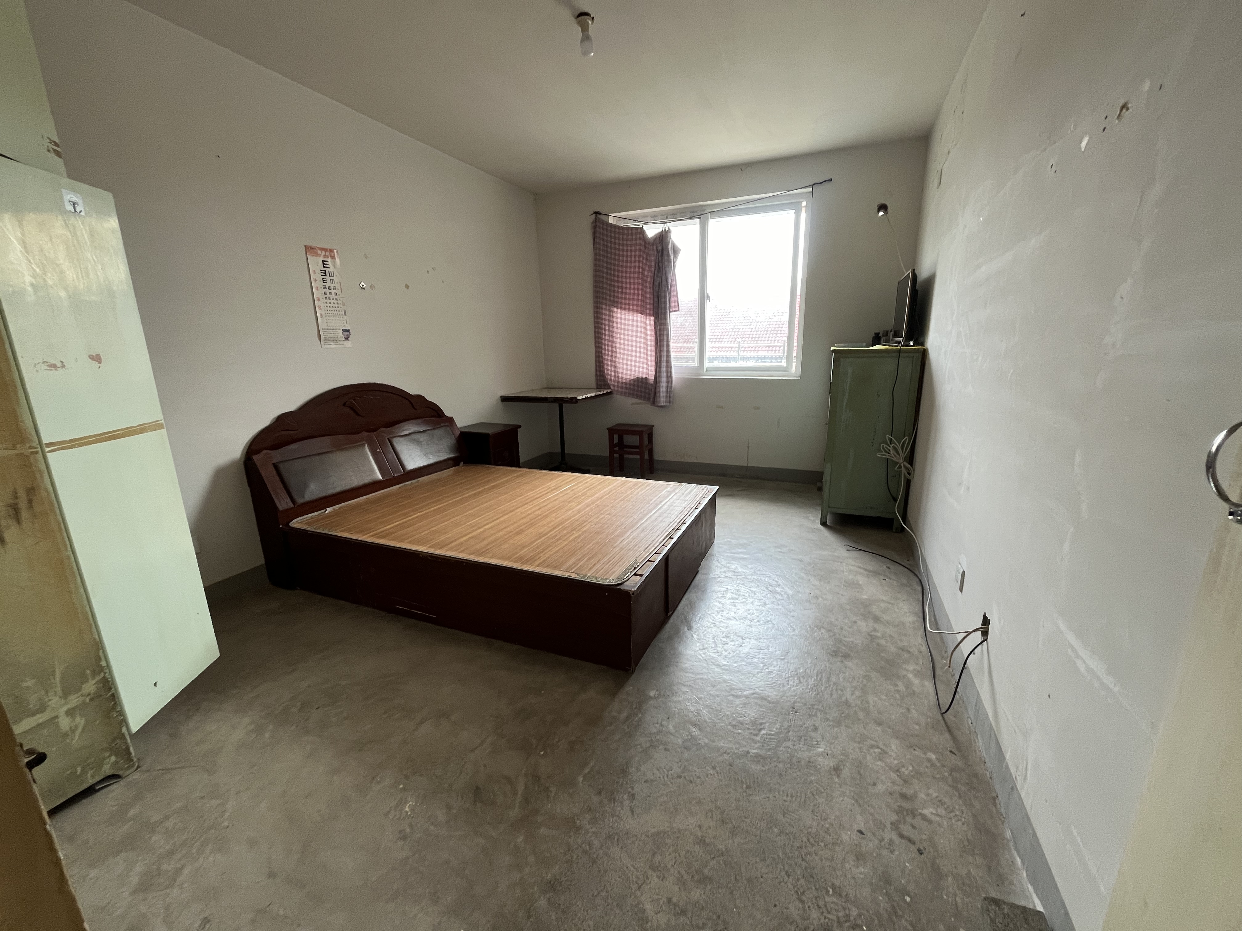 新港花苑 2室1厅1卫 86m&sup2;