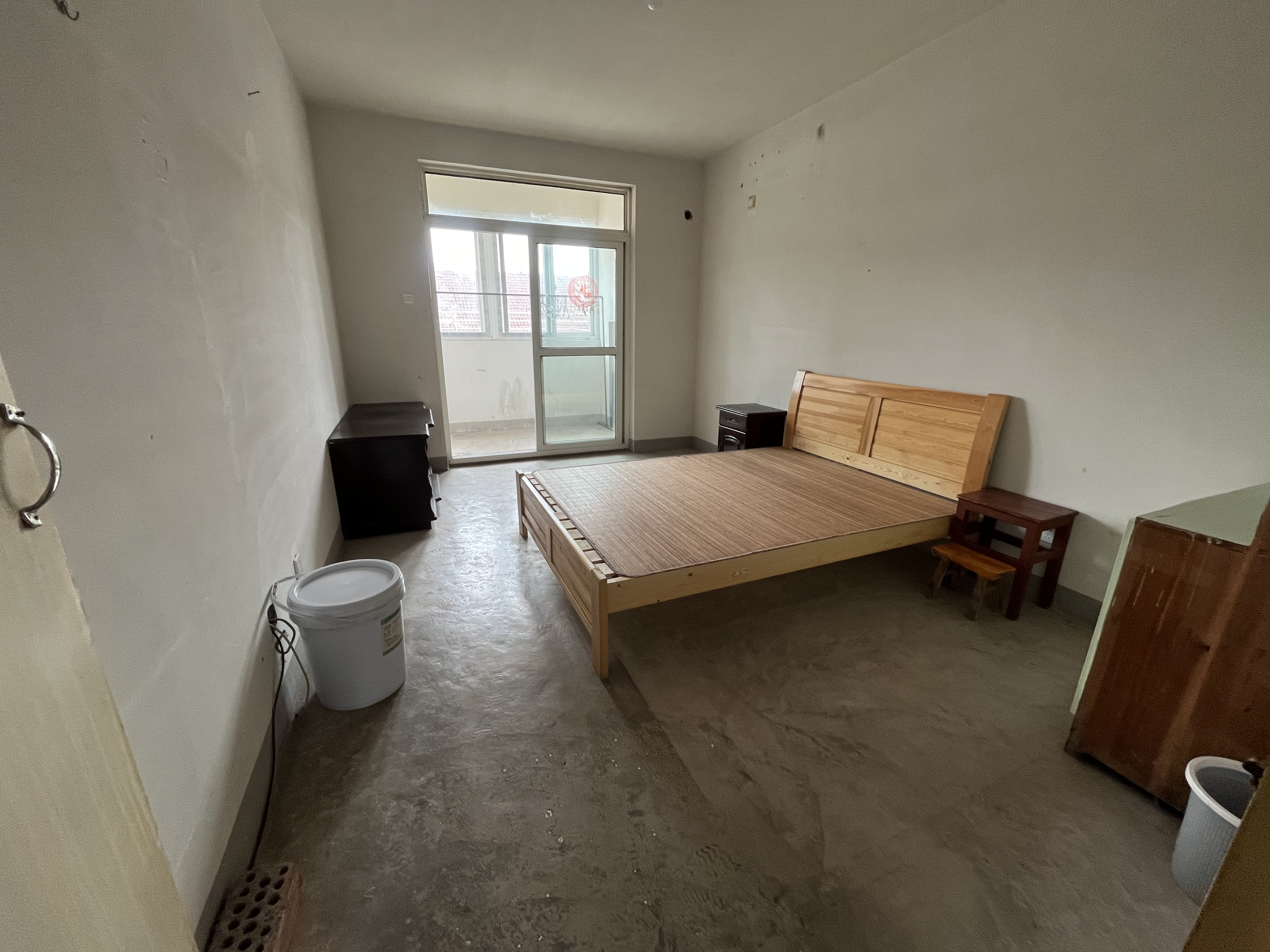 新港花苑 2室1厅1卫 86m&sup2;