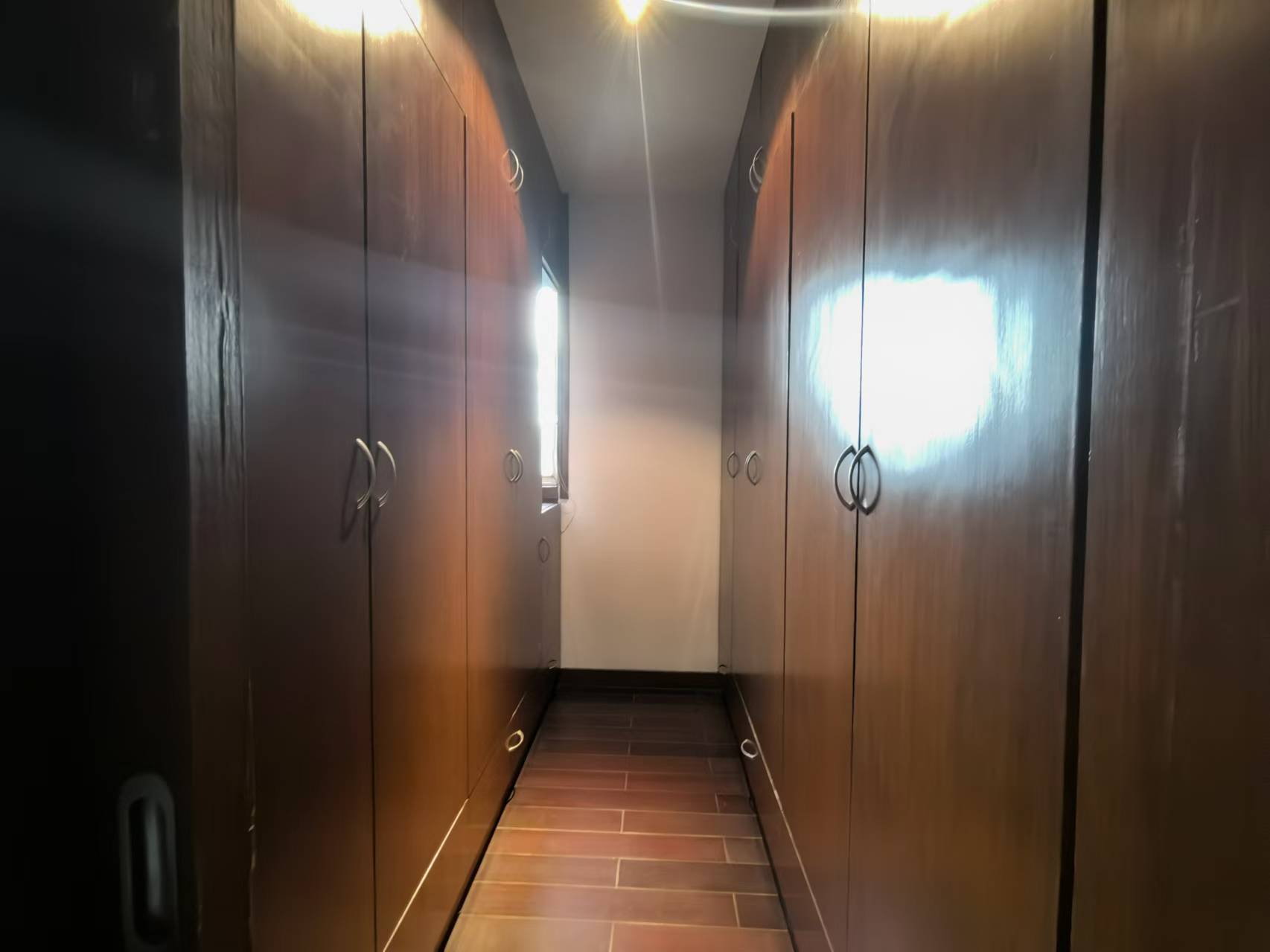 天安花园 4室2厅1卫 152.60m&sup2;