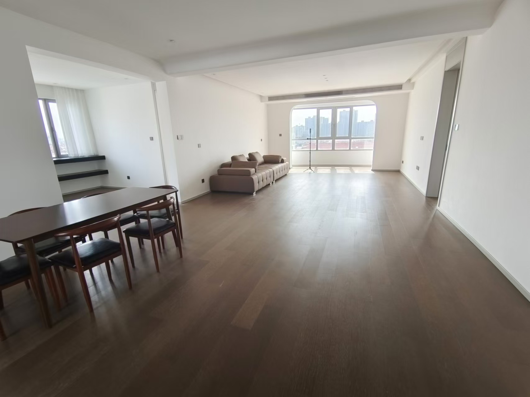 瑞安名邸 3室2厅2卫 188.32m²