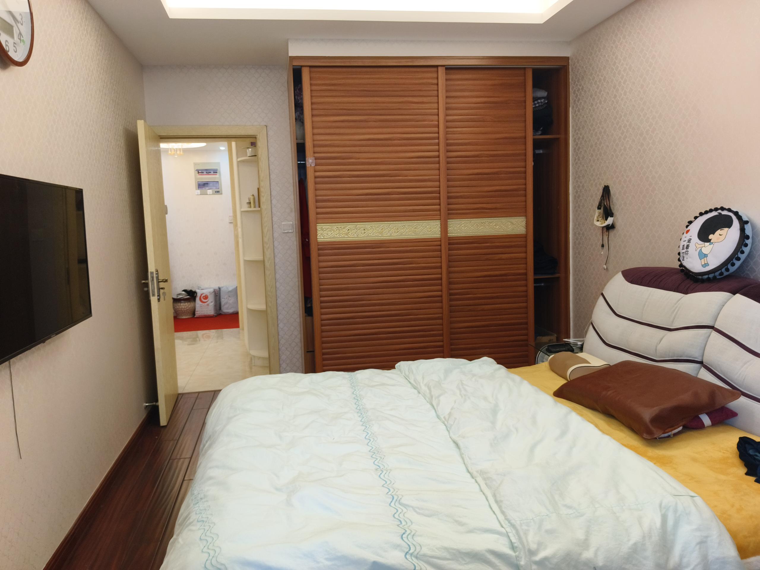 江海佳苑 3室2厅1卫 143.00m&sup2;