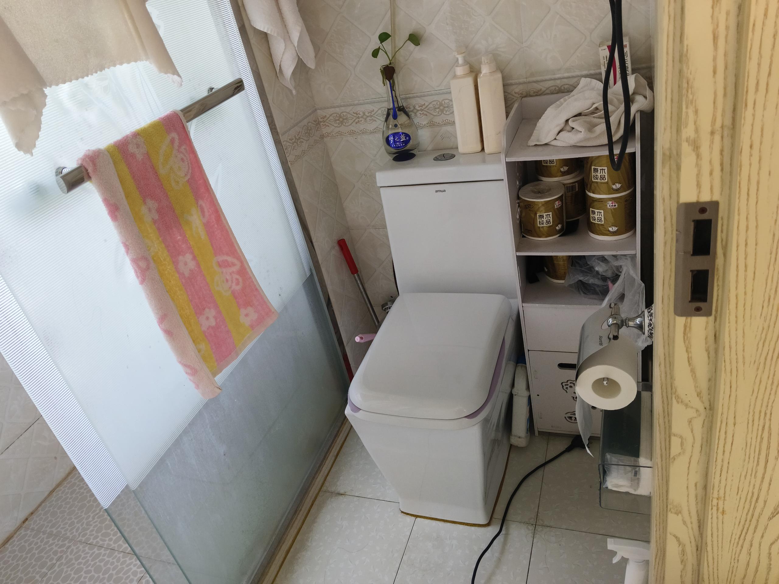 江海佳苑 3室2厅1卫 143.00m&sup2;