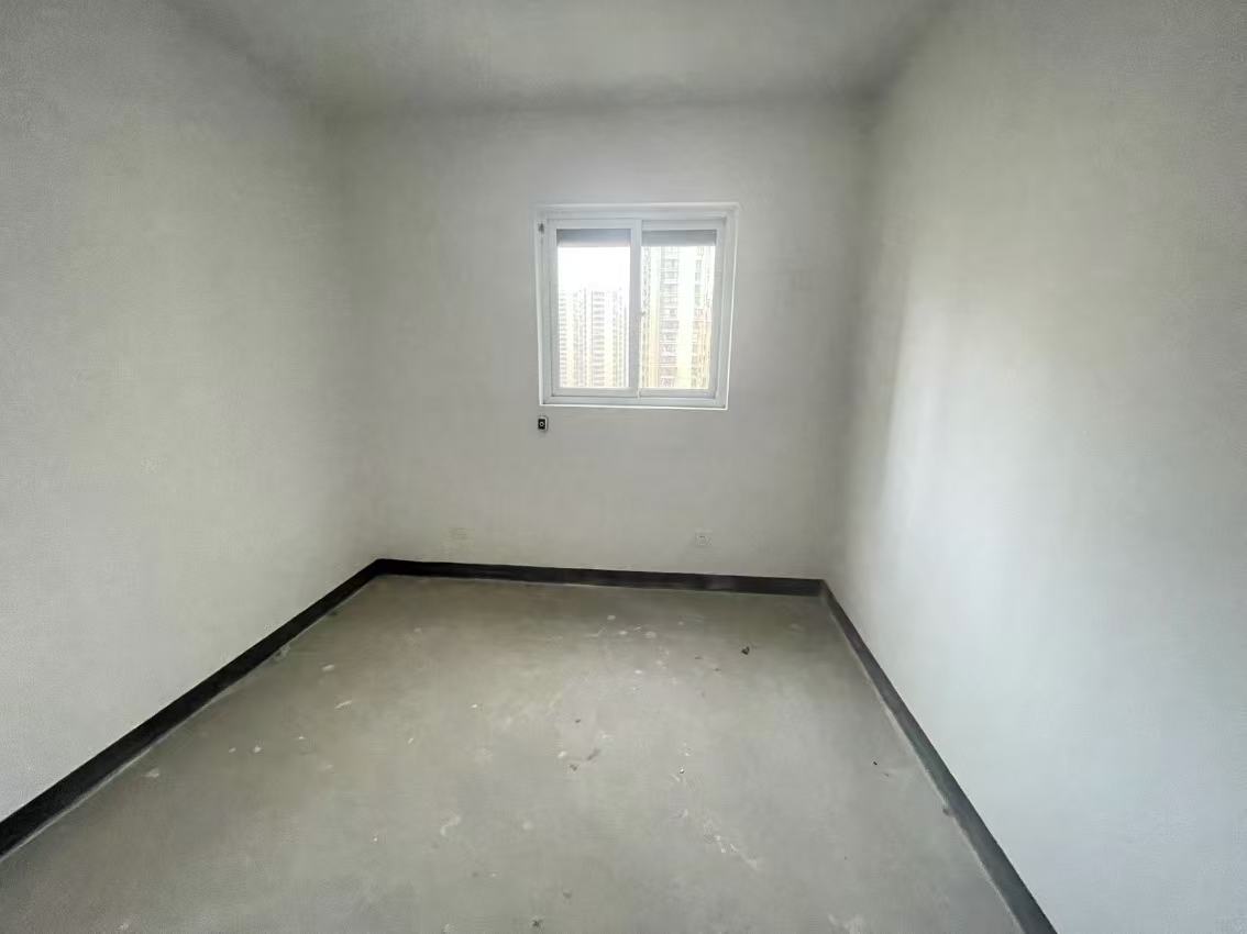 南山国际社区 4室2厅2卫 125.00m&sup2;