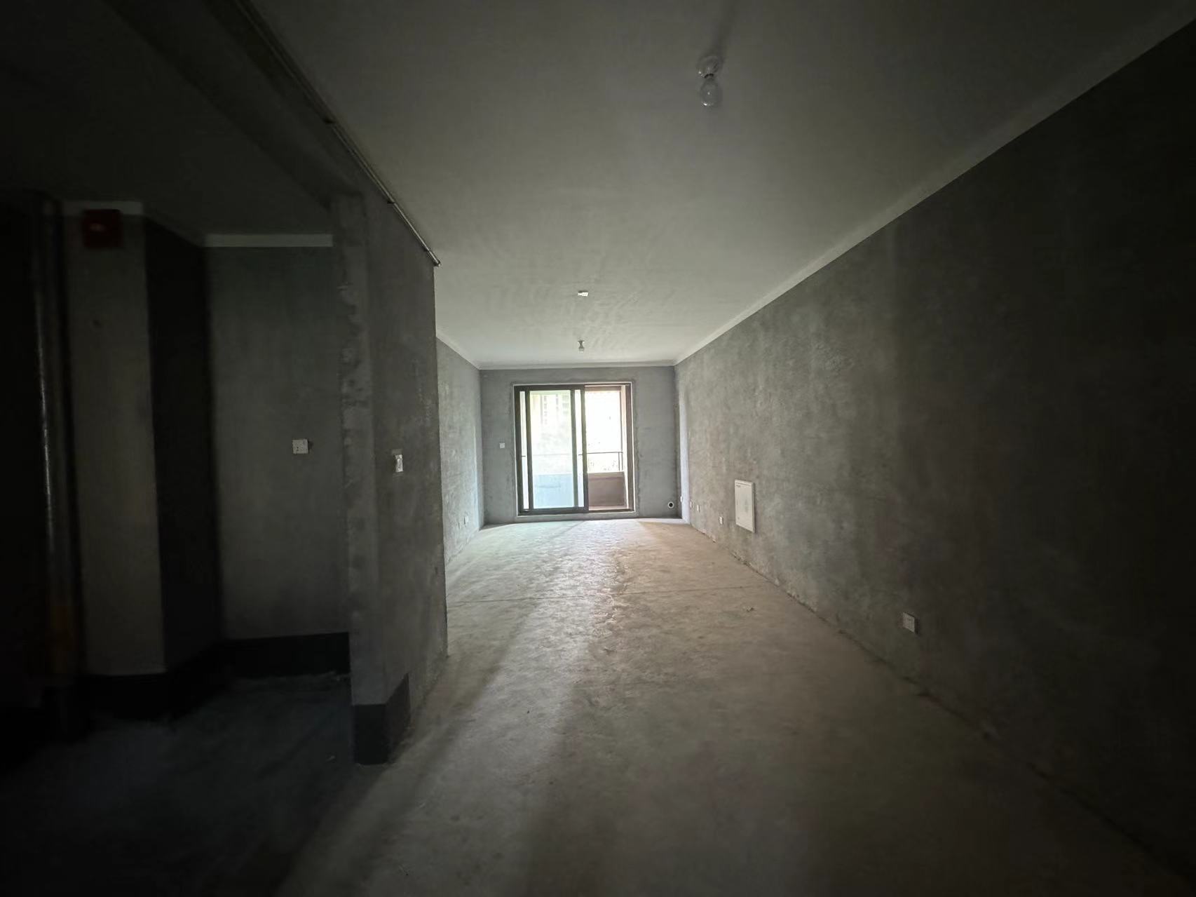 保利香槟国际 3室2厅1卫 101.67m²