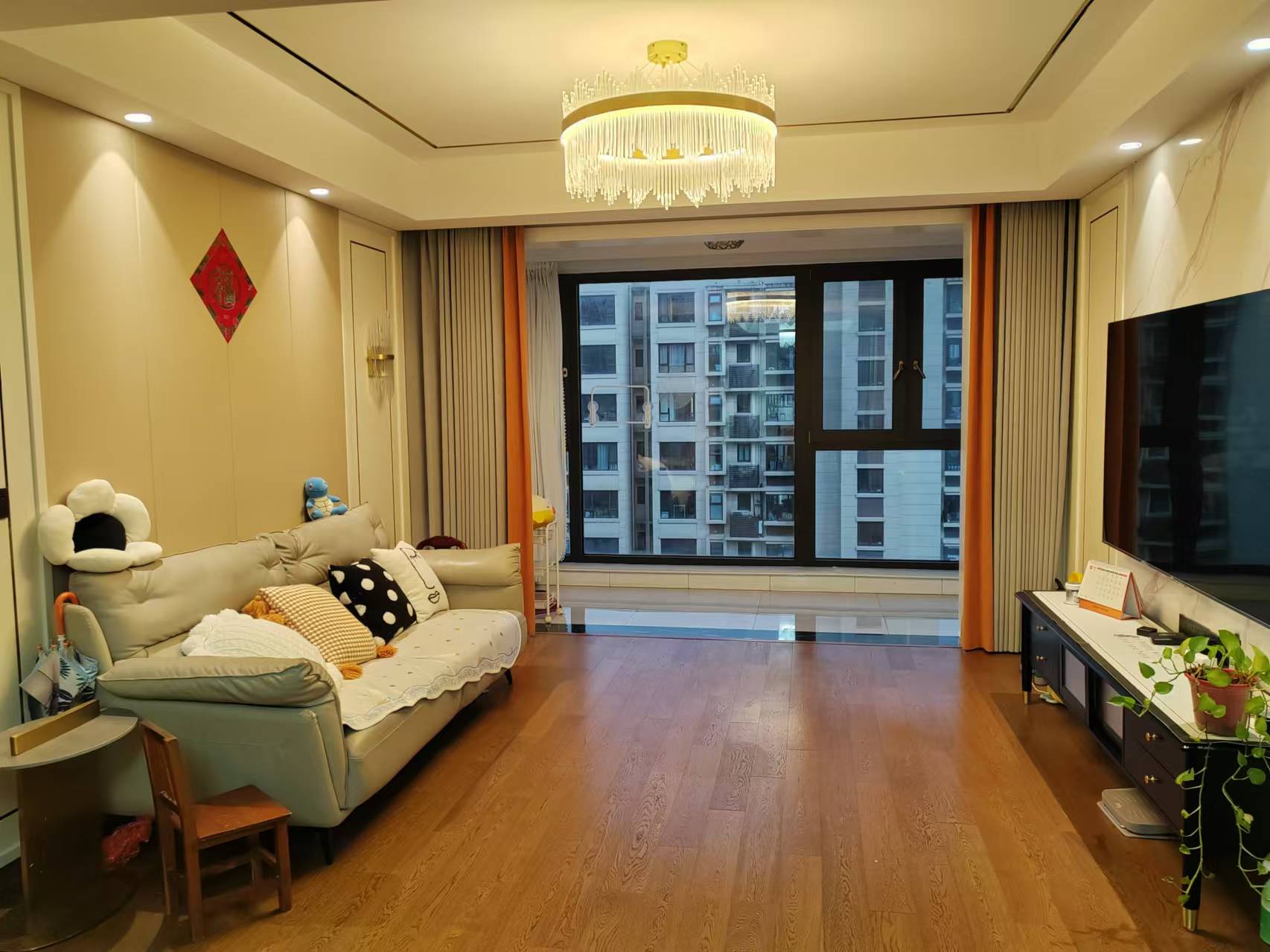 春风南岸东园 4室2厅2卫 141.56m²