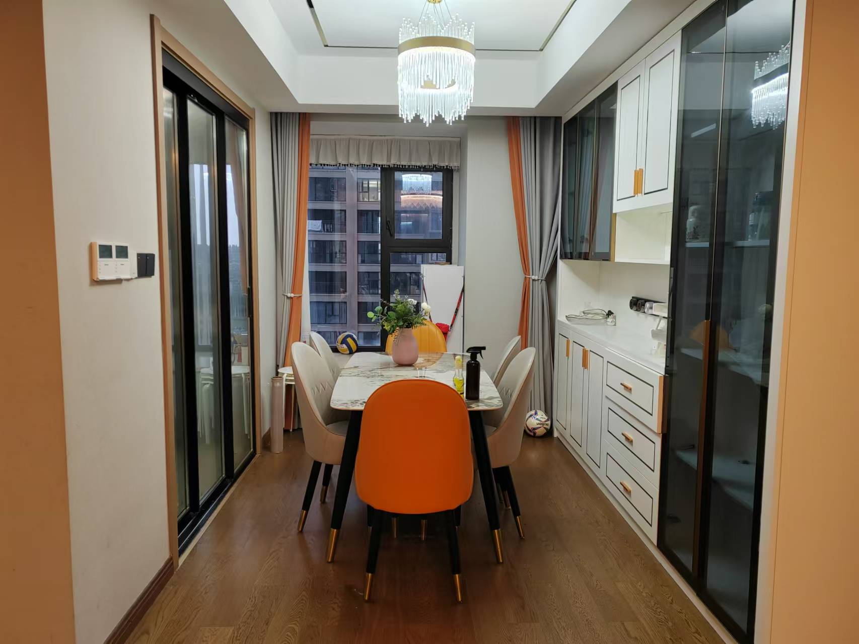春风南岸东园 4室2厅2卫 141.56m²