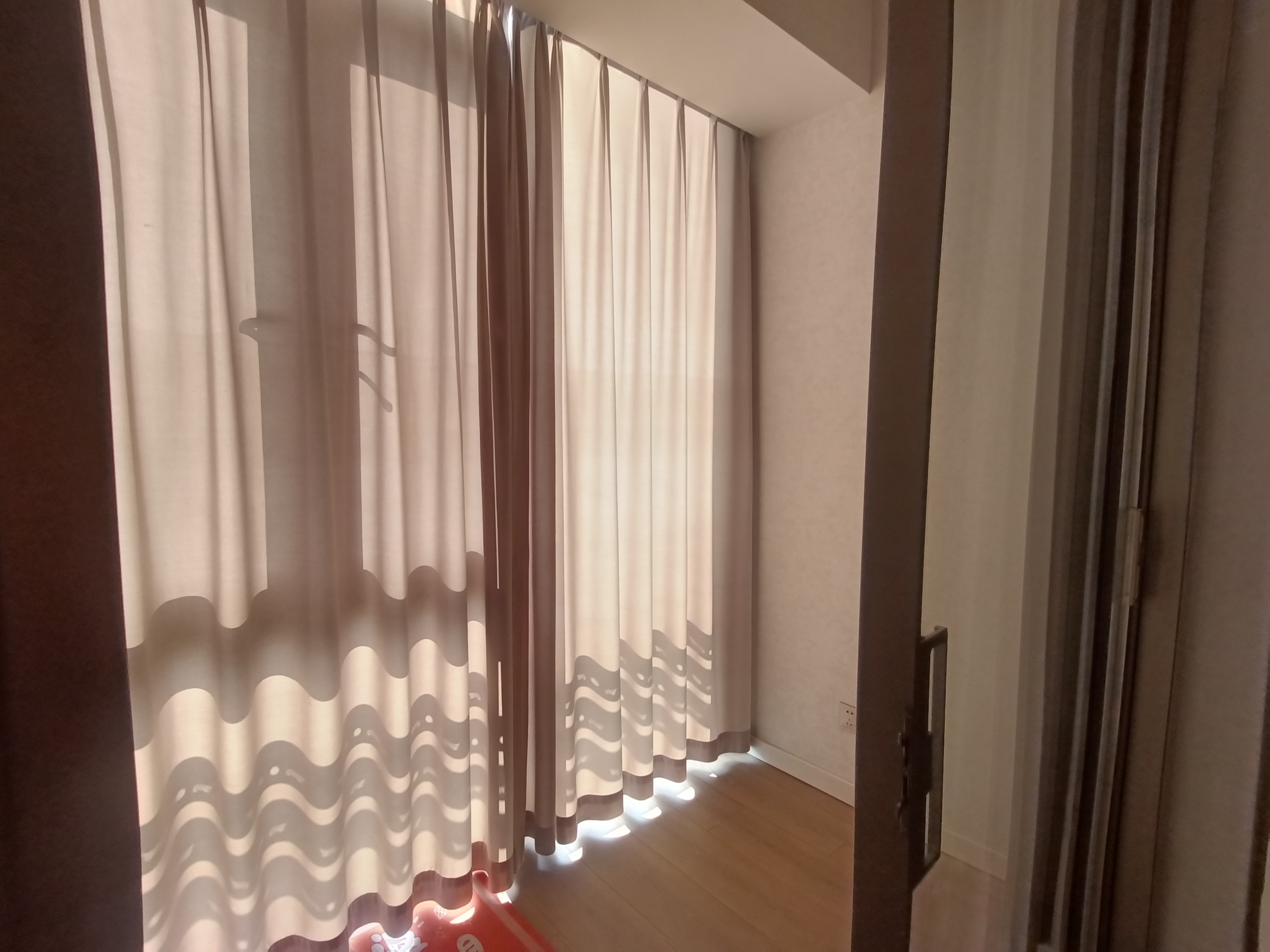 军山花园 3室2厅2卫 138.00m&sup2;