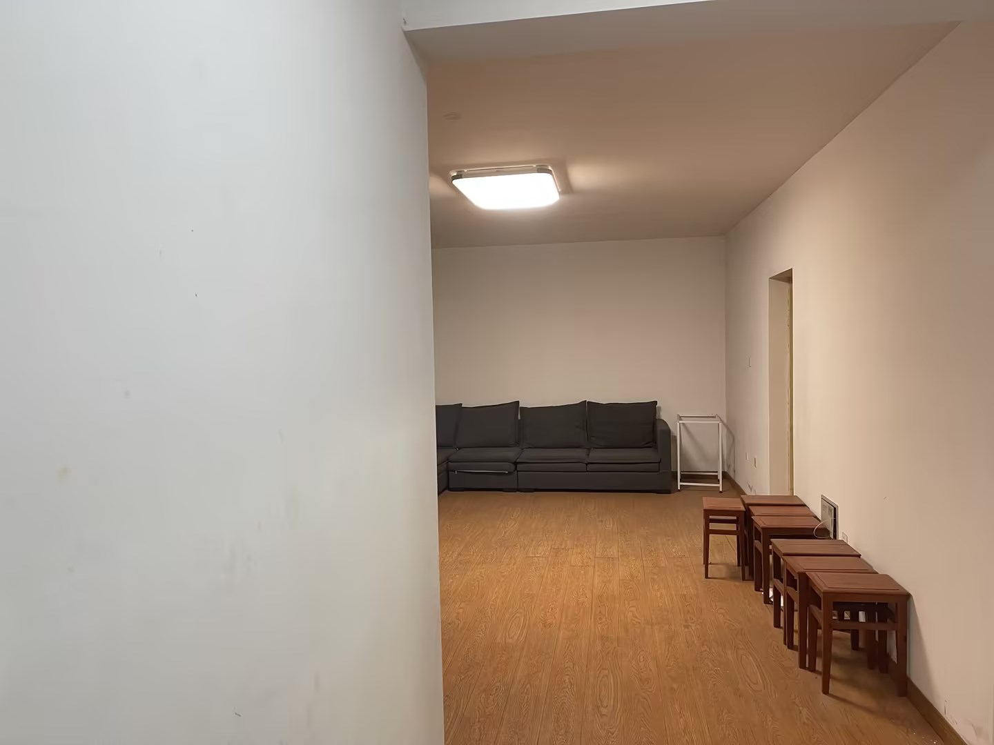 紫东南苑南区 3室2厅1卫 130m²