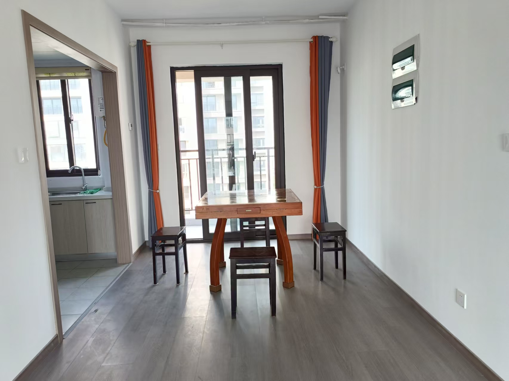 绿地江海图 3室2厅2卫 144.00m&sup2;