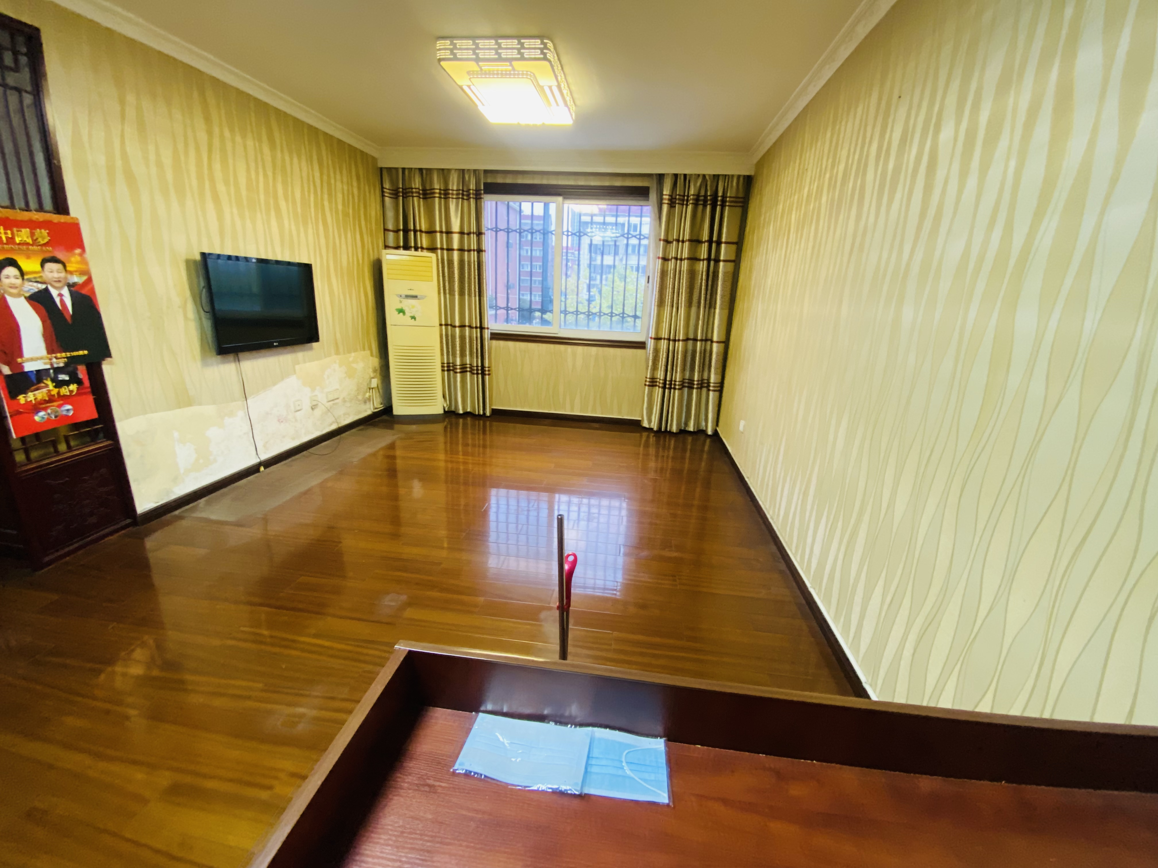 城南东苑 3室2厅1卫 134m&sup2;