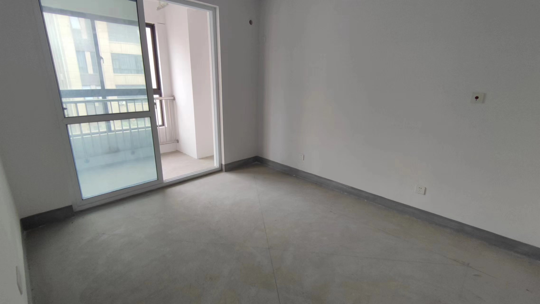 山芝庄新苑 2室1厅1卫 70.21m&sup2;