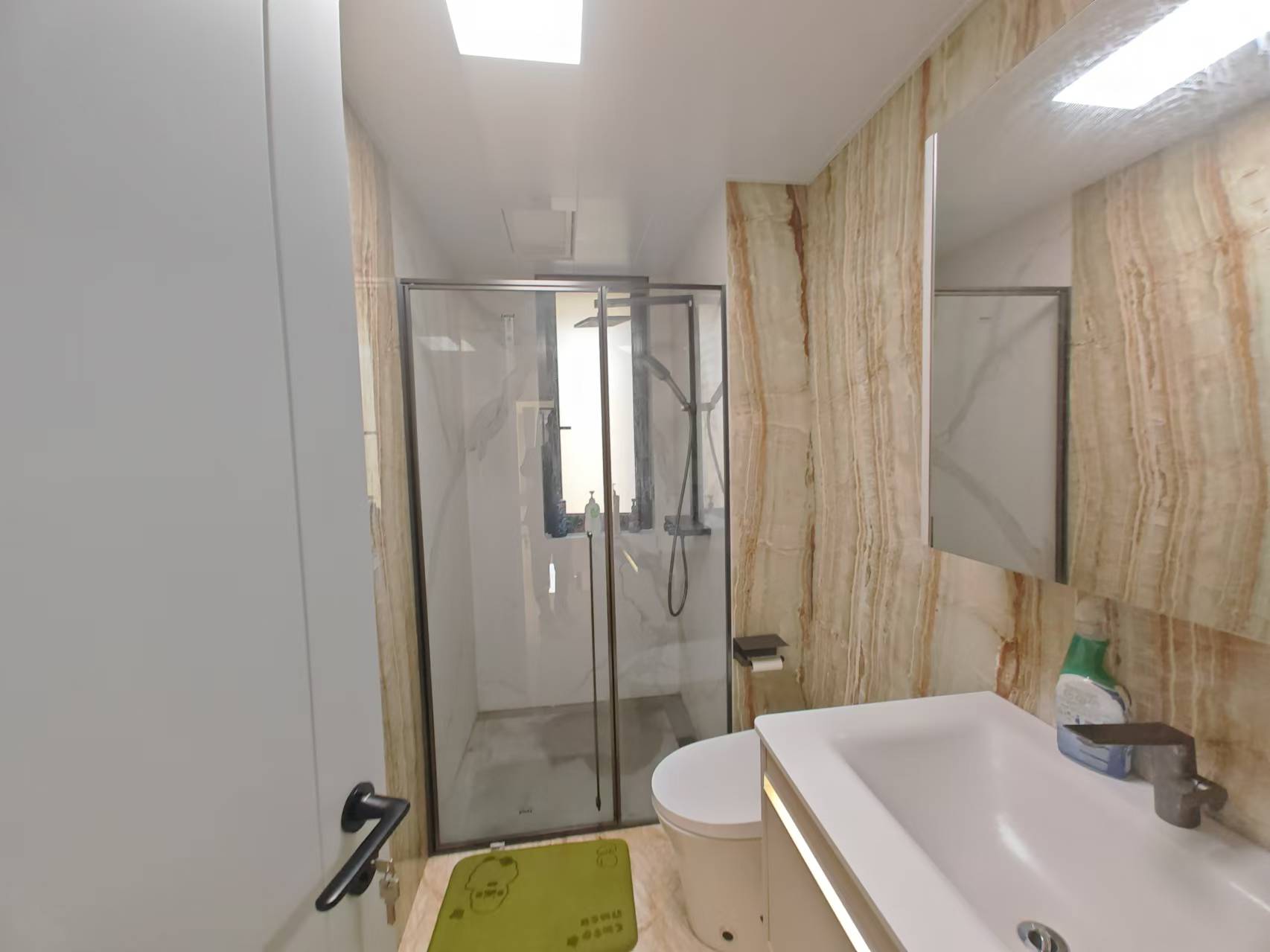 山水壹号 4室2厅3卫 237.69m&sup2;
