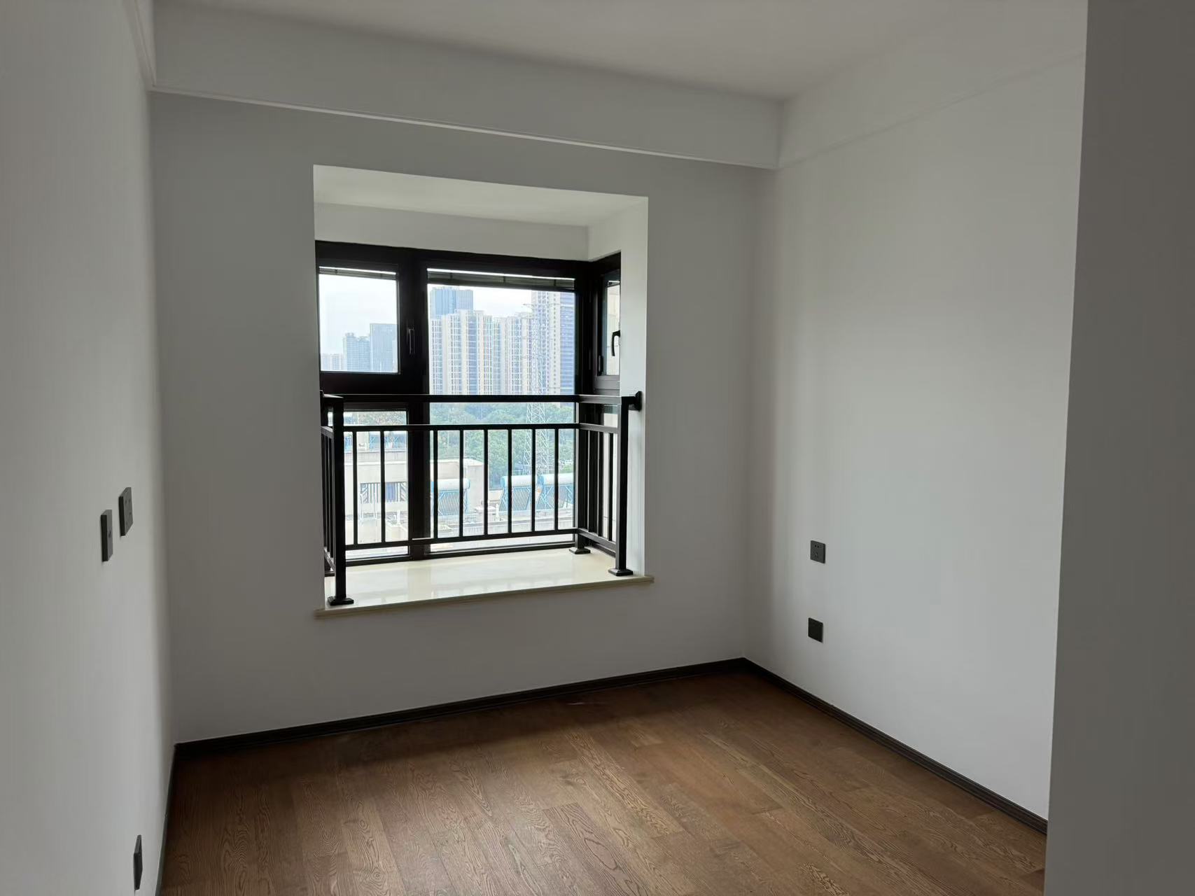 春风南岸西园 5室2厅2卫 142.2m&sup2;