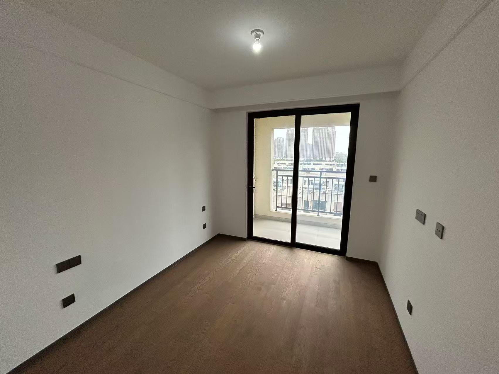 春风南岸西园 4室2厅2卫 122.16m&sup2;