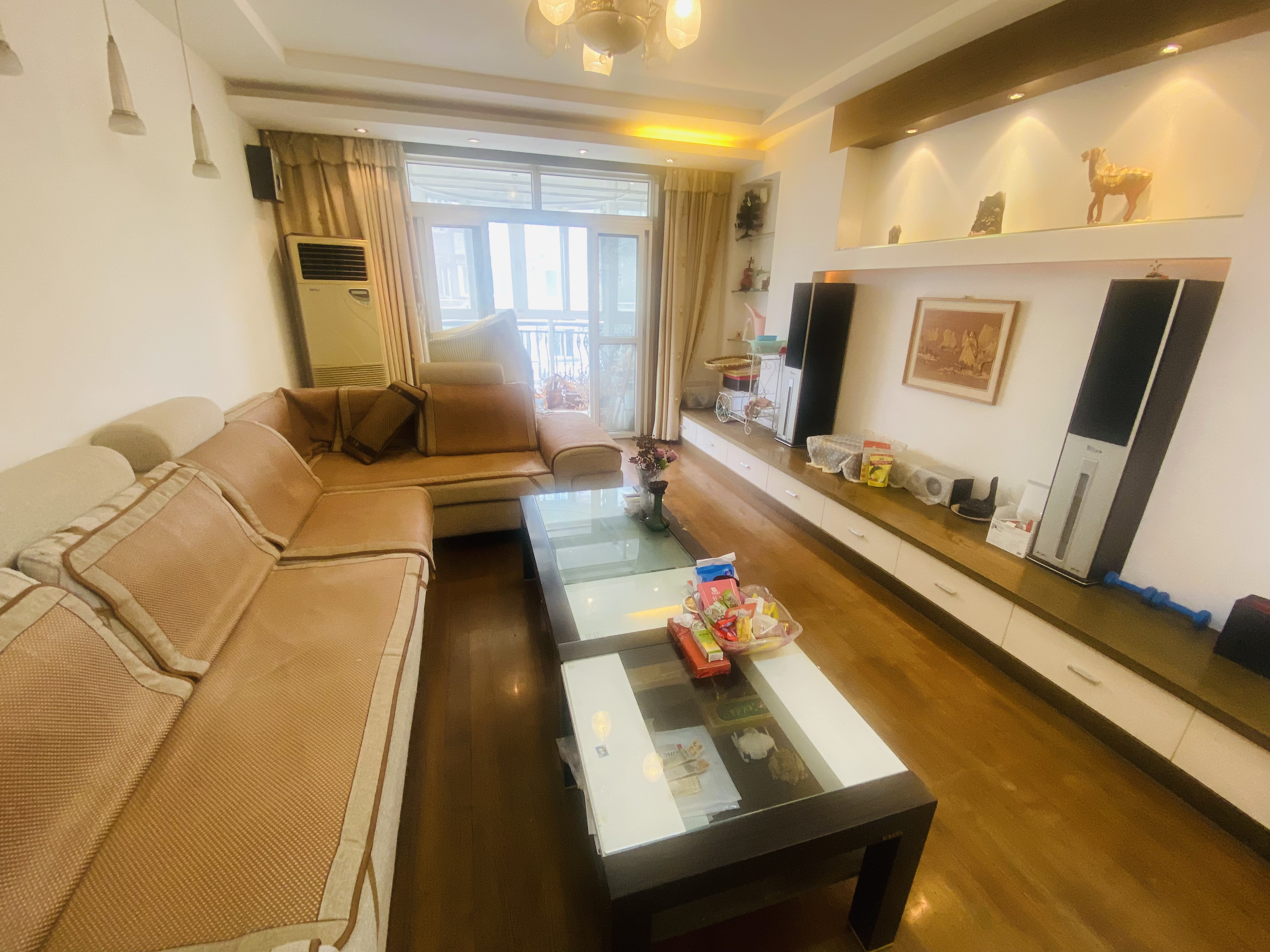 朝晖花园 3室2厅1卫 132.88m²