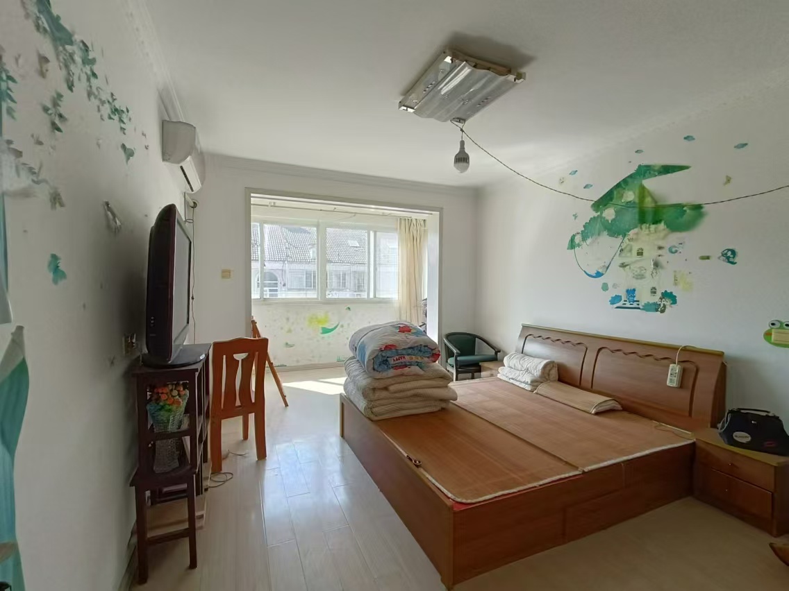 越江新村 2室1厅1卫 80m&sup2;