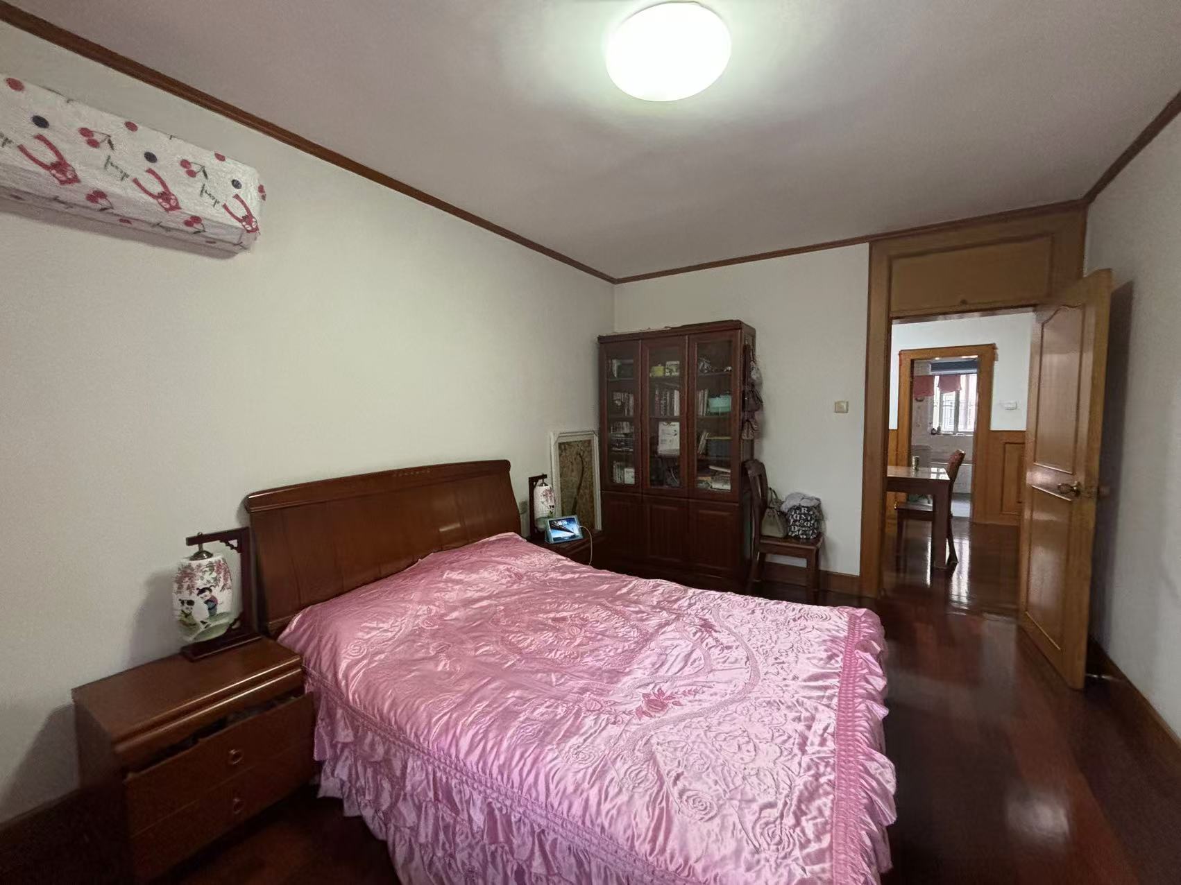 外滩小区 3室1厅1卫 90.76m&sup2;
