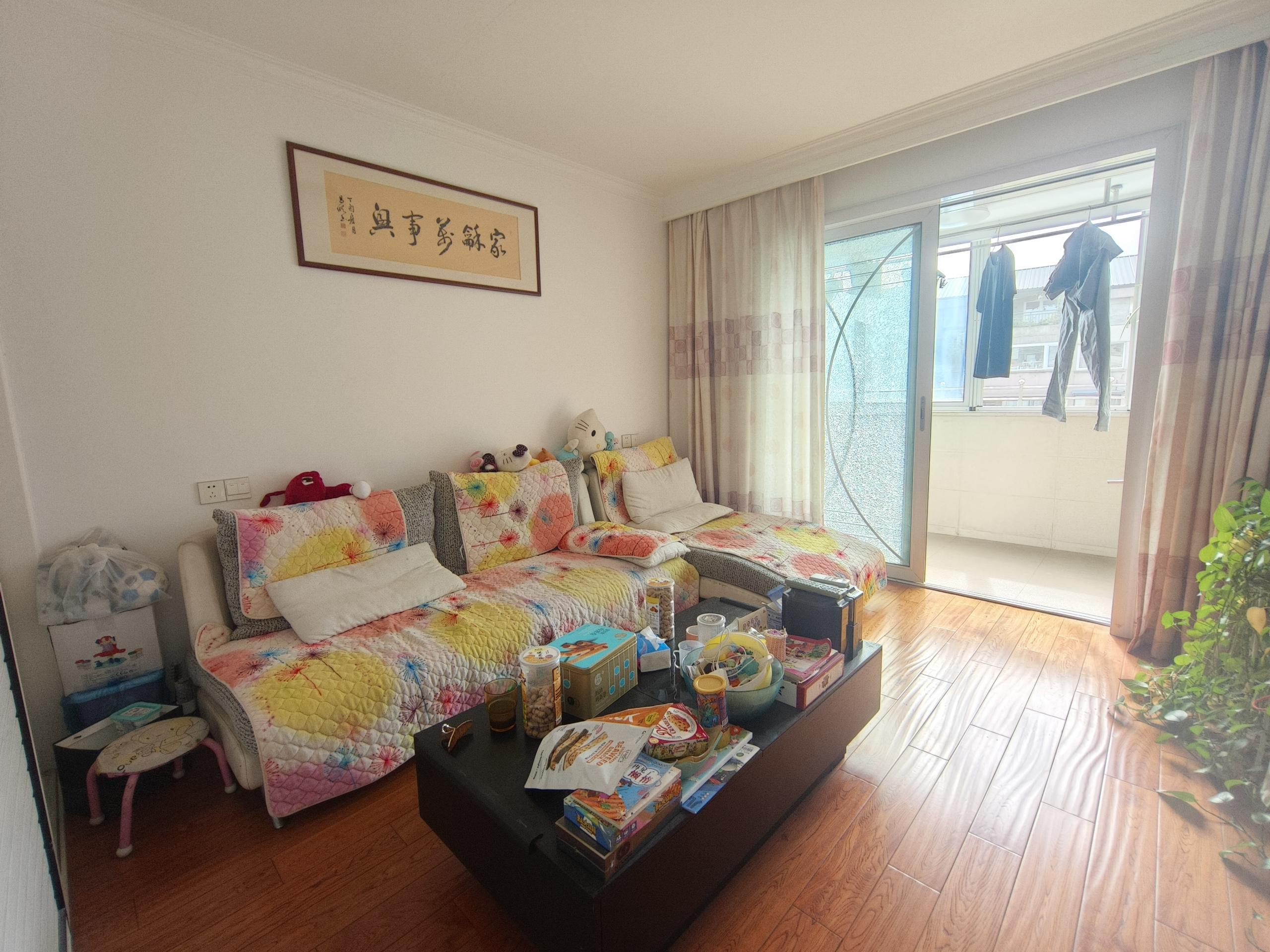 新海通花园 4室2厅2卫 134.94m&sup2;