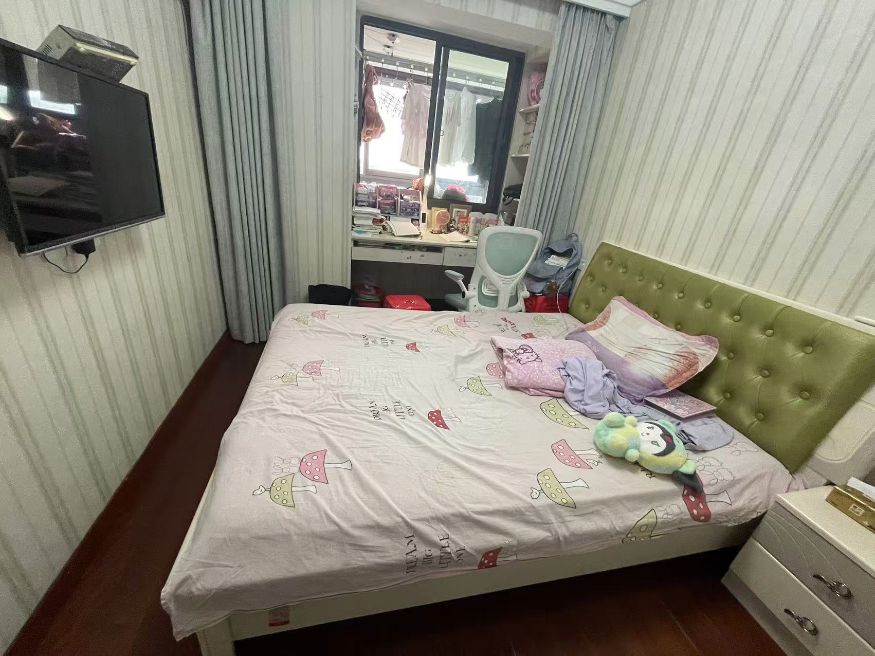 万濠星城 2室2厅1卫 90m&sup2;
