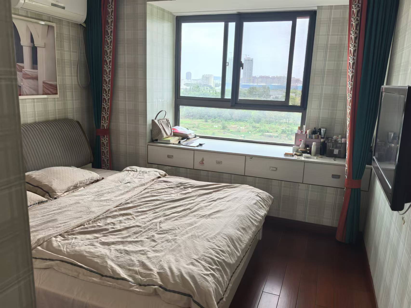 万濠星城 2室2厅1卫 90m&sup2;